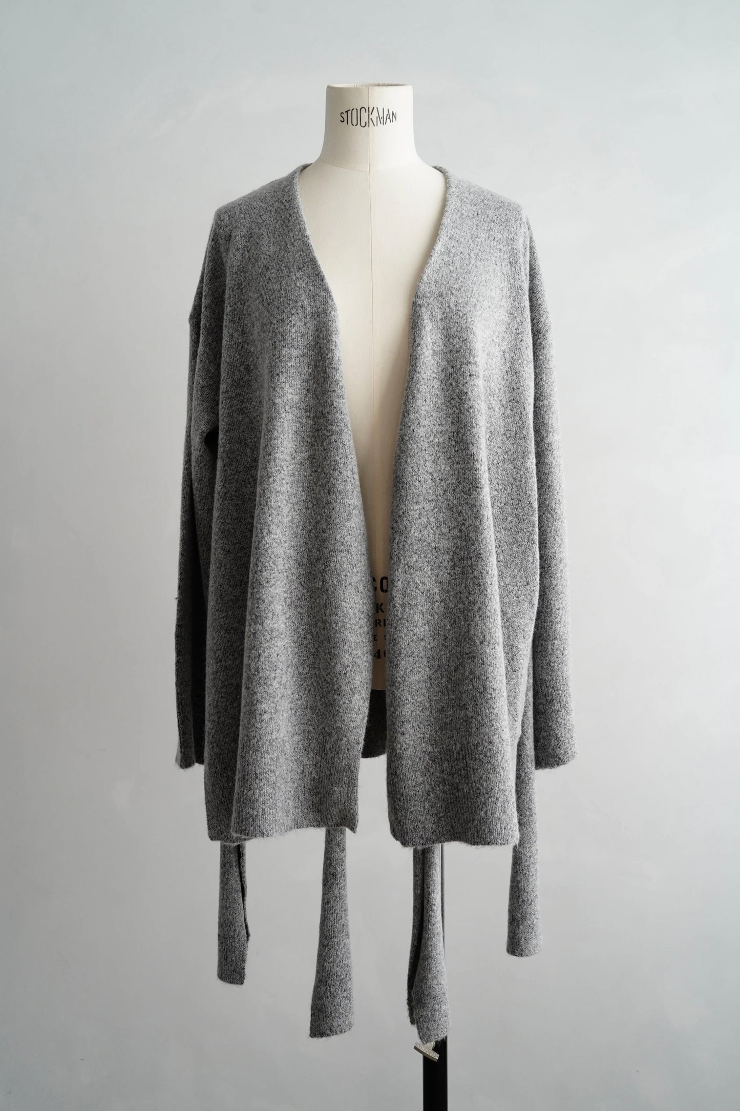 Cachecoeur Knit Cardigan / GRAY