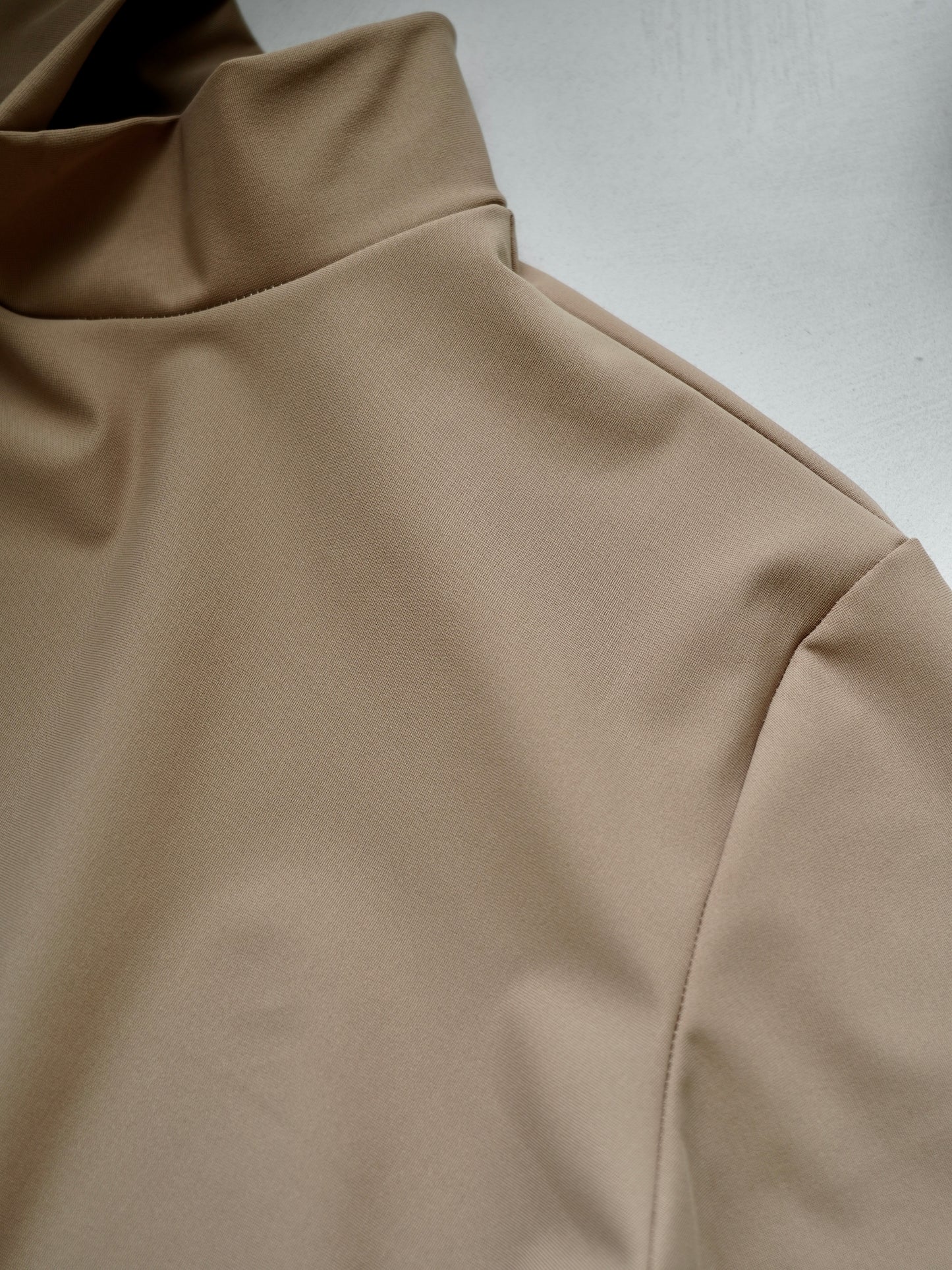 Hineck Tops / BROWN