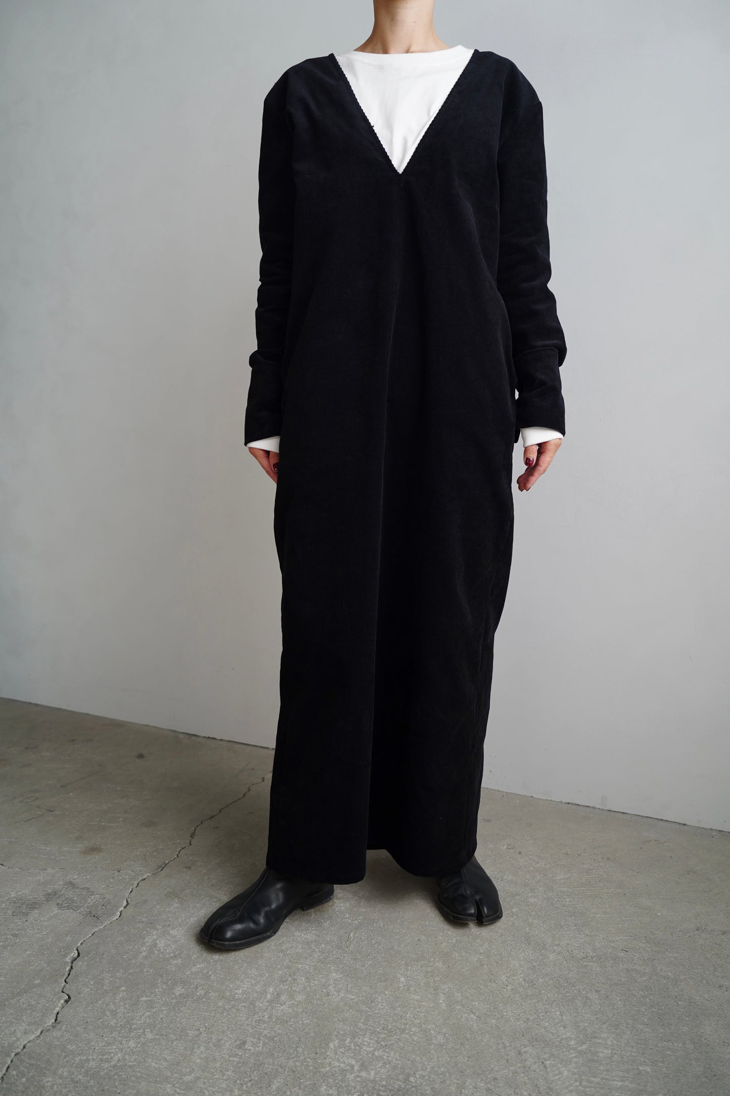 Corduroy Dress / BLACK