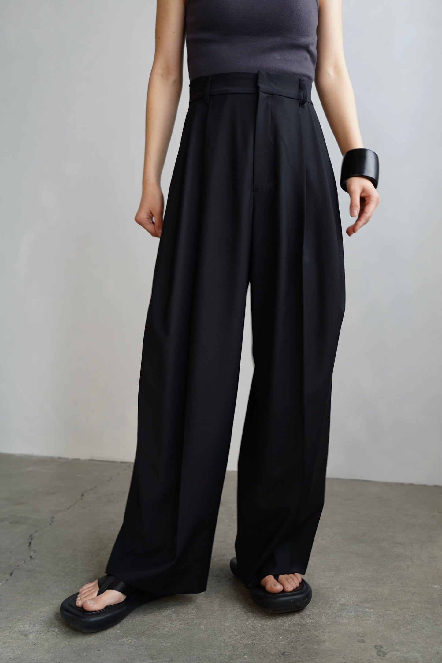 Thin Tack Pants / BLACK /38size only