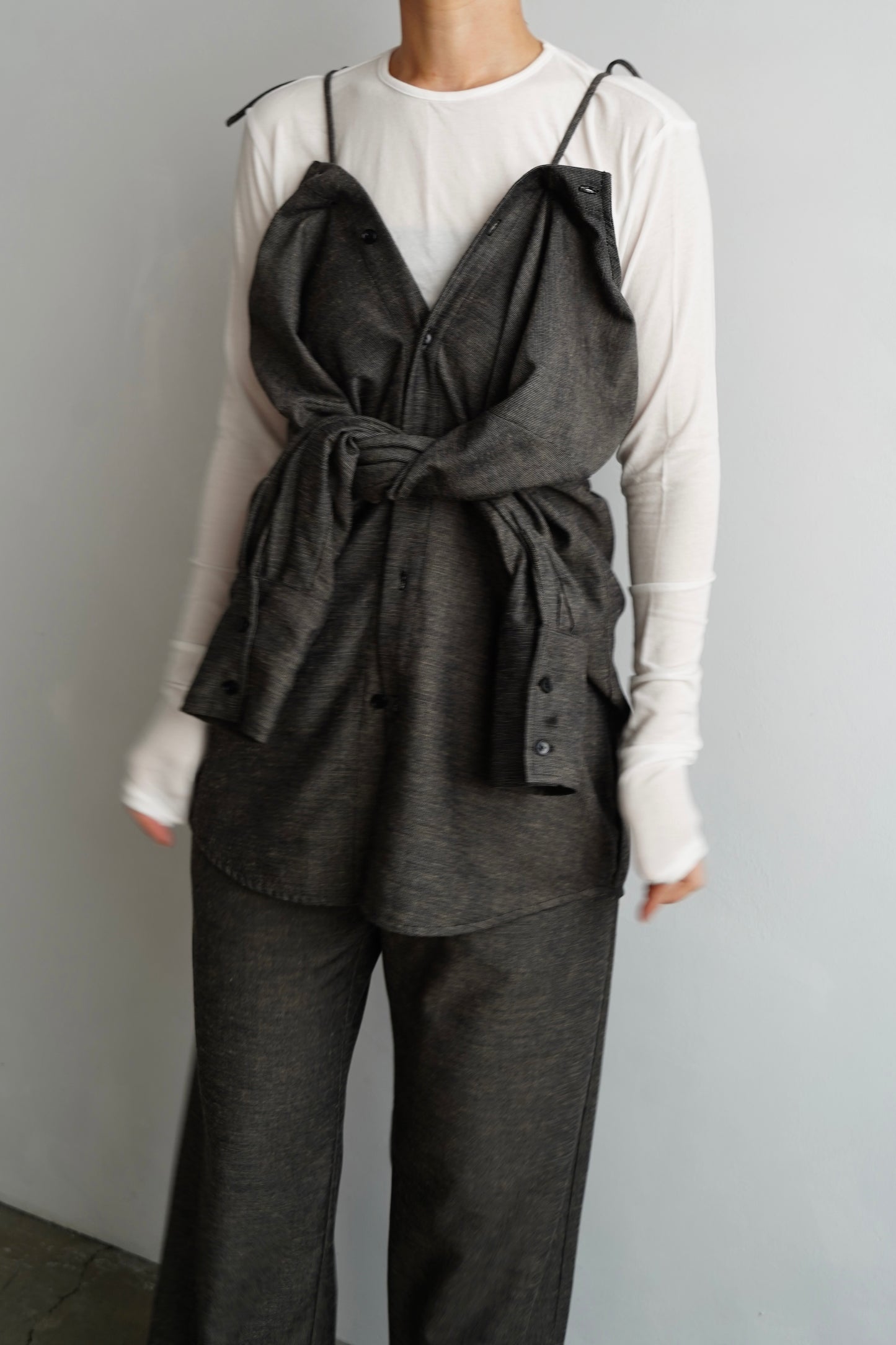 Nocollar Strap Shirts / GRAY -9月20−25日発送-