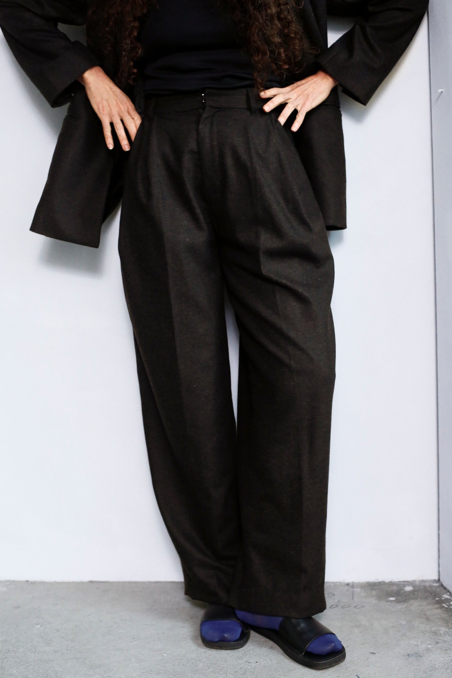 Wool Cashmere Pants / BROWN -11月15-20日発送-