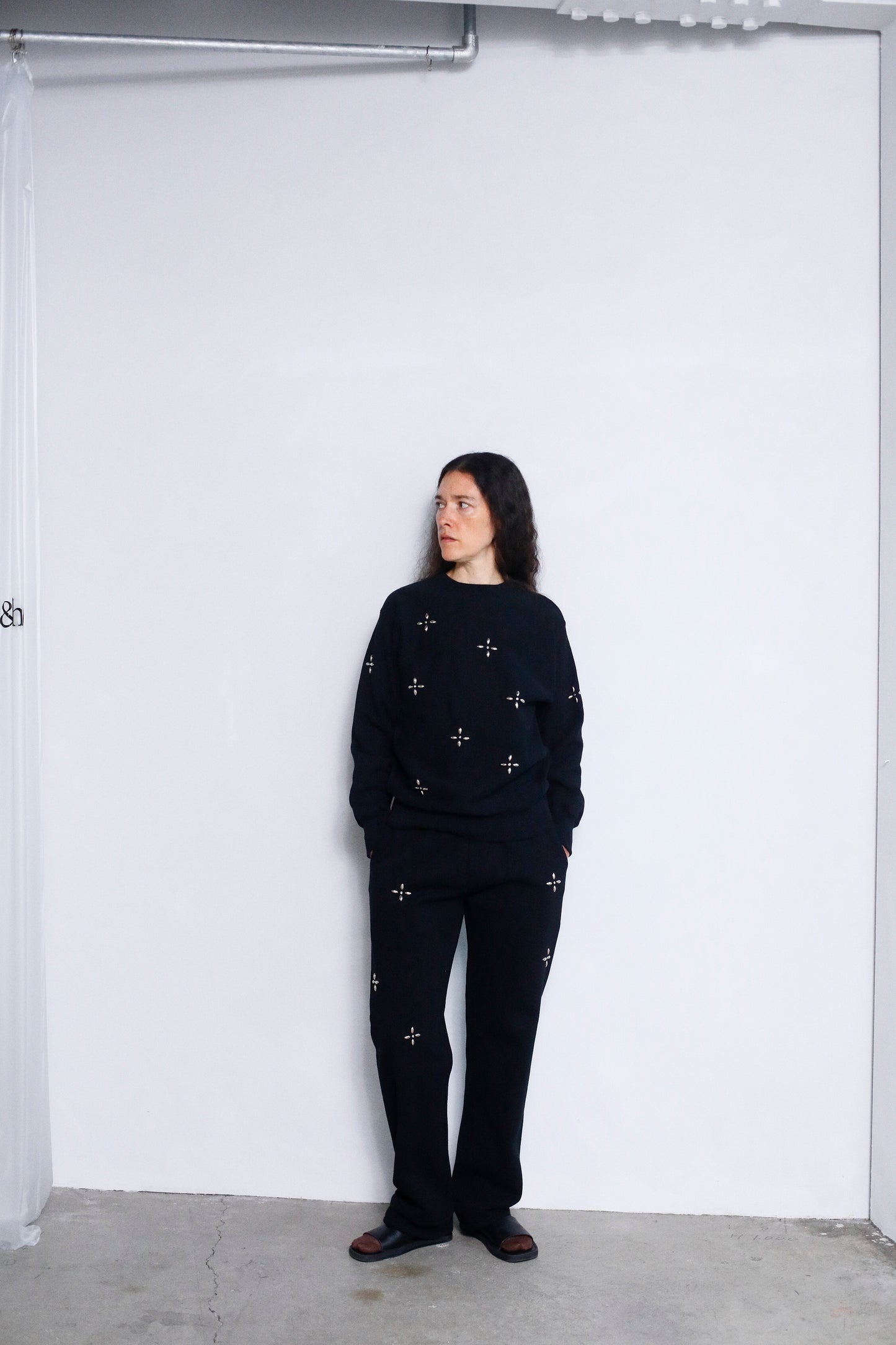 Bijou Sweat Pullover / BLACK -11月22日発送-
