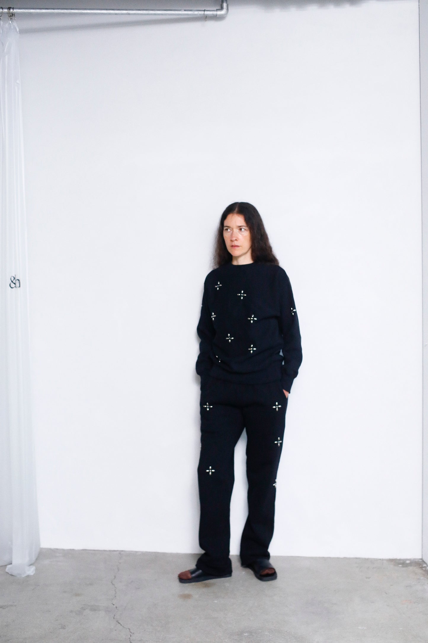 Bijou Sweat Pullover / BLACK -11月22日発送-