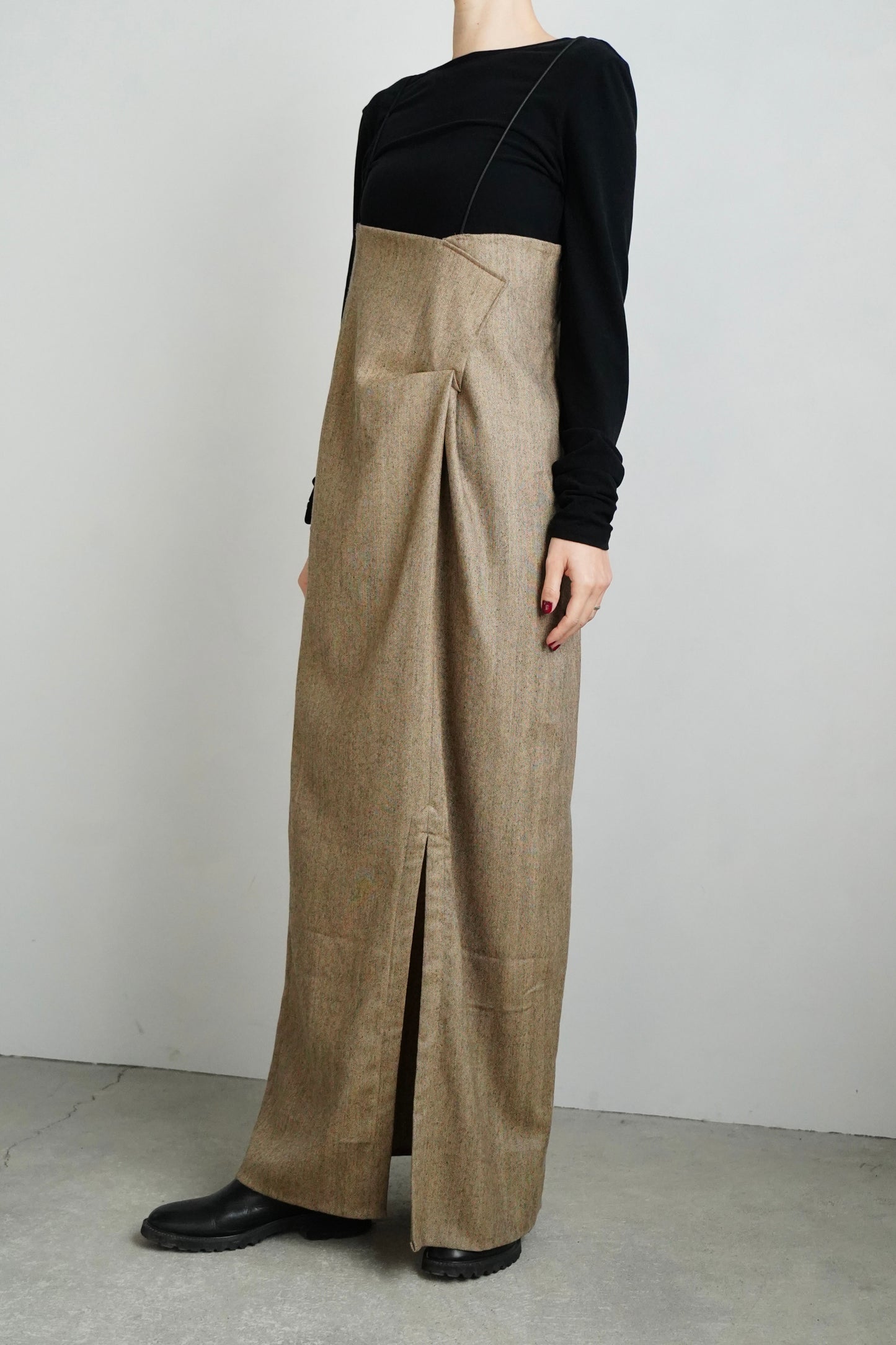 Herringbone Jump Skirt / BROWN