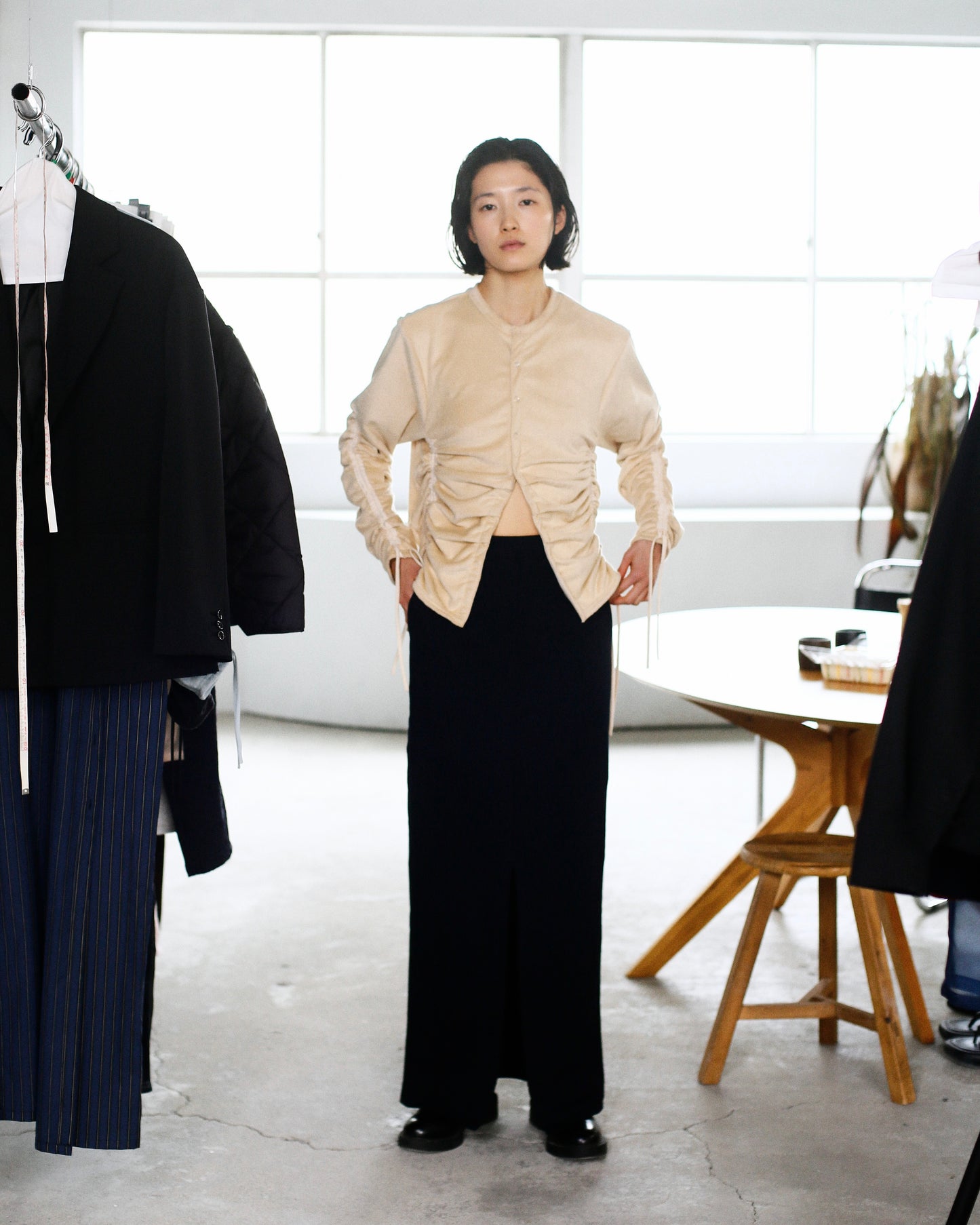 Drawcord Cardigan / CREAMBEIGE