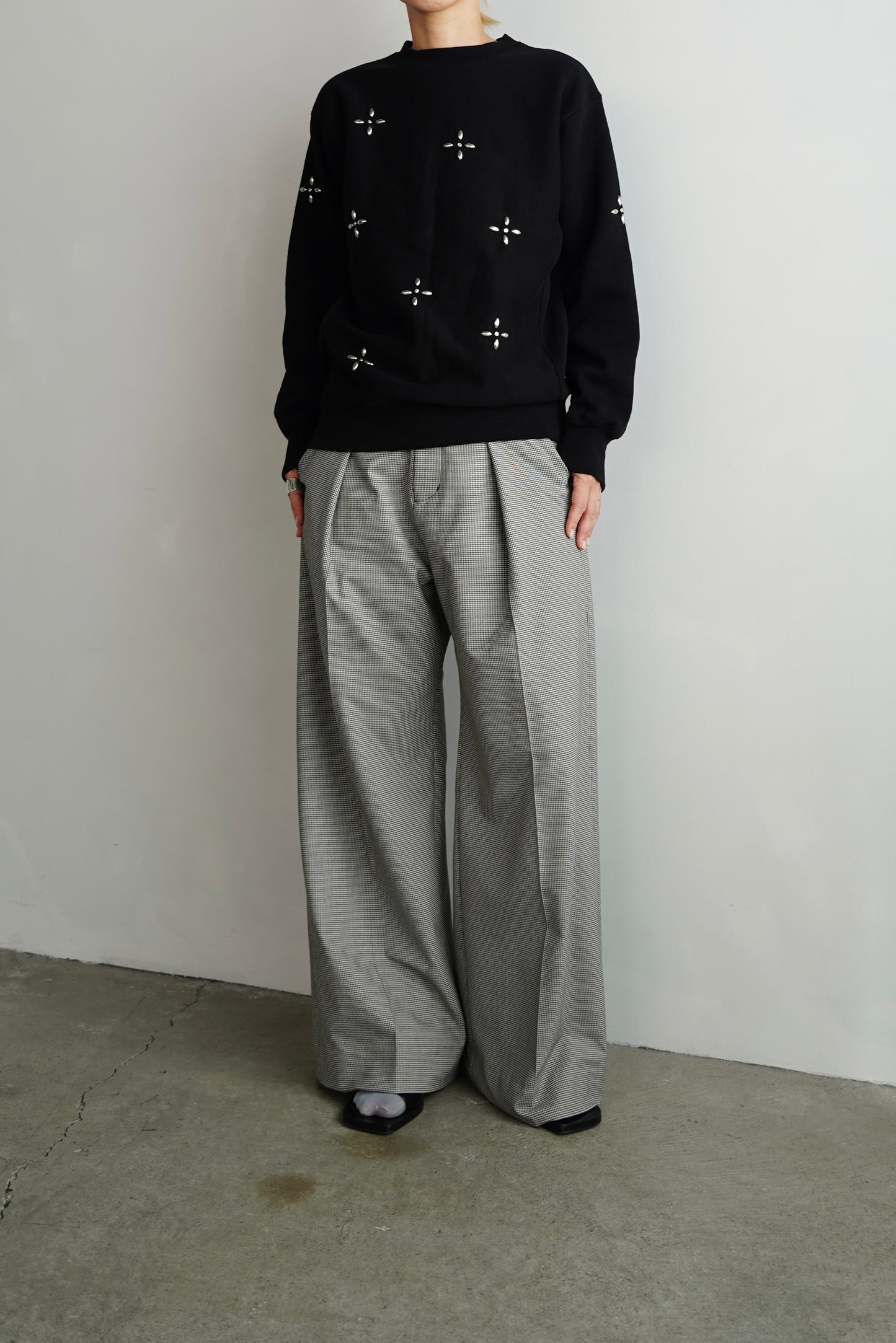 Bijou Sweat Pullover / BLACK -11月22日発送-