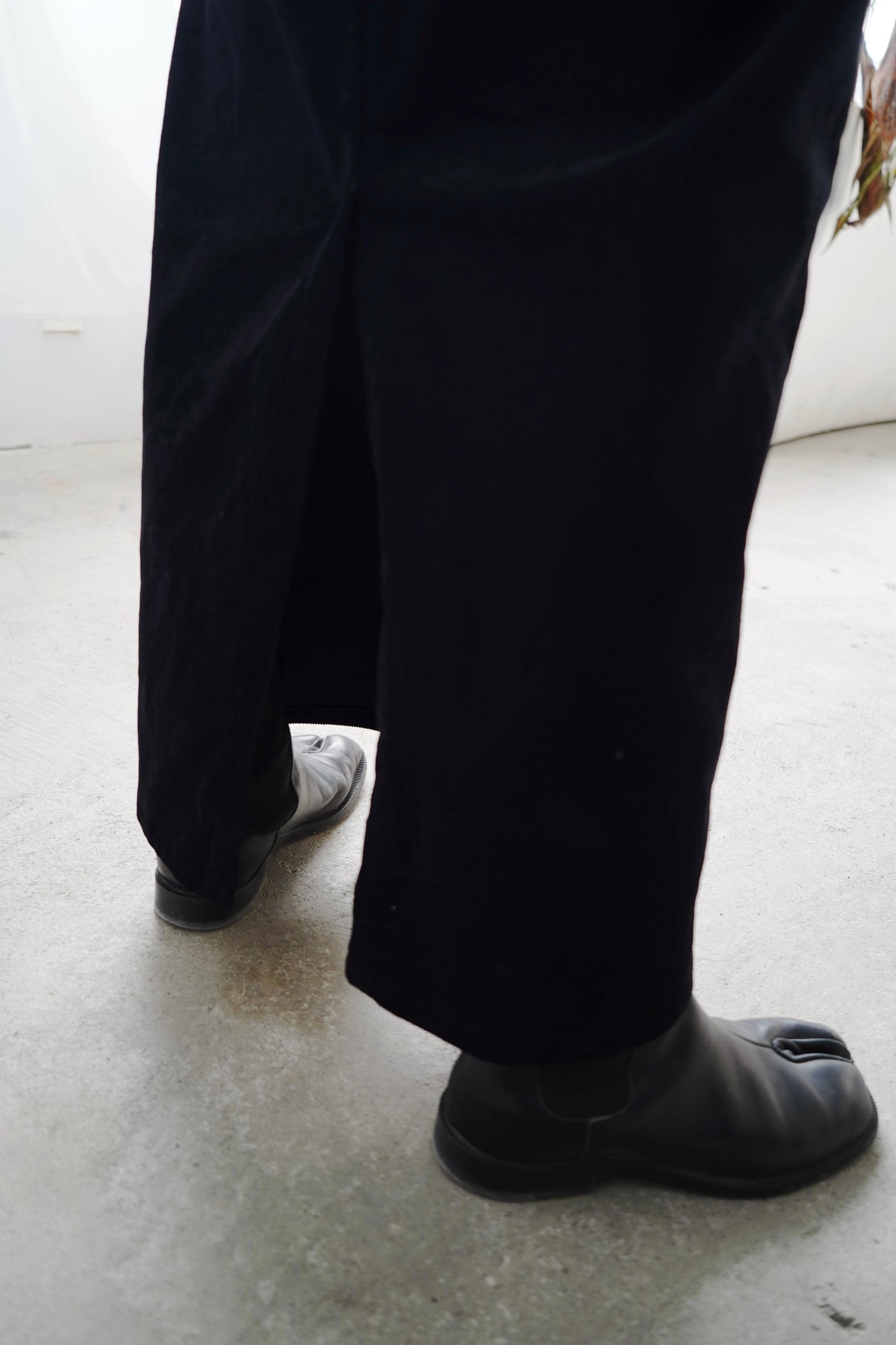 Corduroy Dress / BLACK