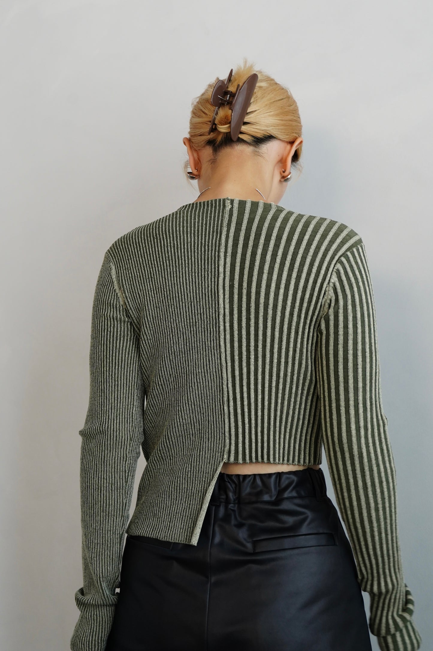 【Restock】Two-Tone Knit Cardigan / KHAKIYEL -11月25-30日発送-