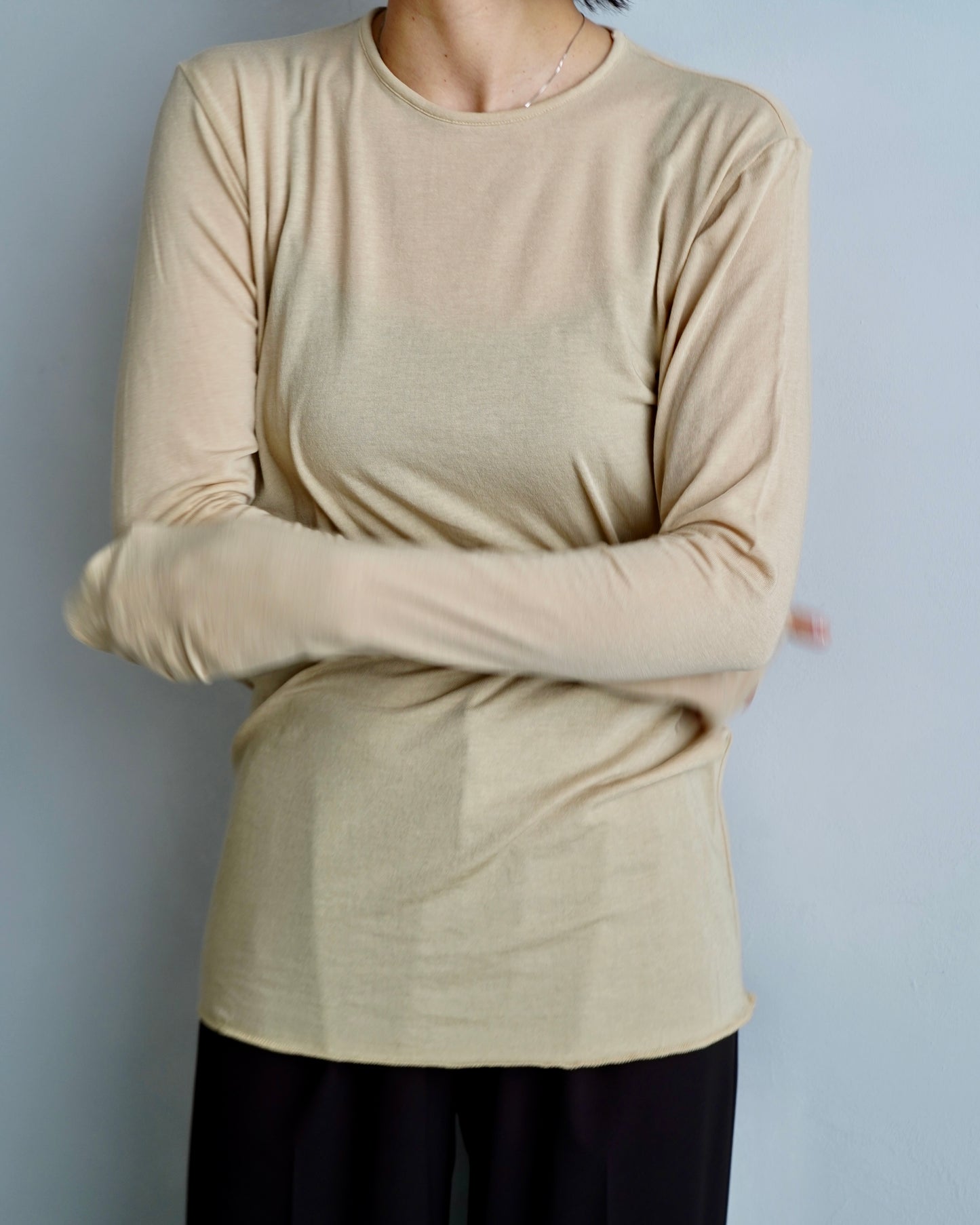 Powdery Crewneck Cutsew / BEIGE