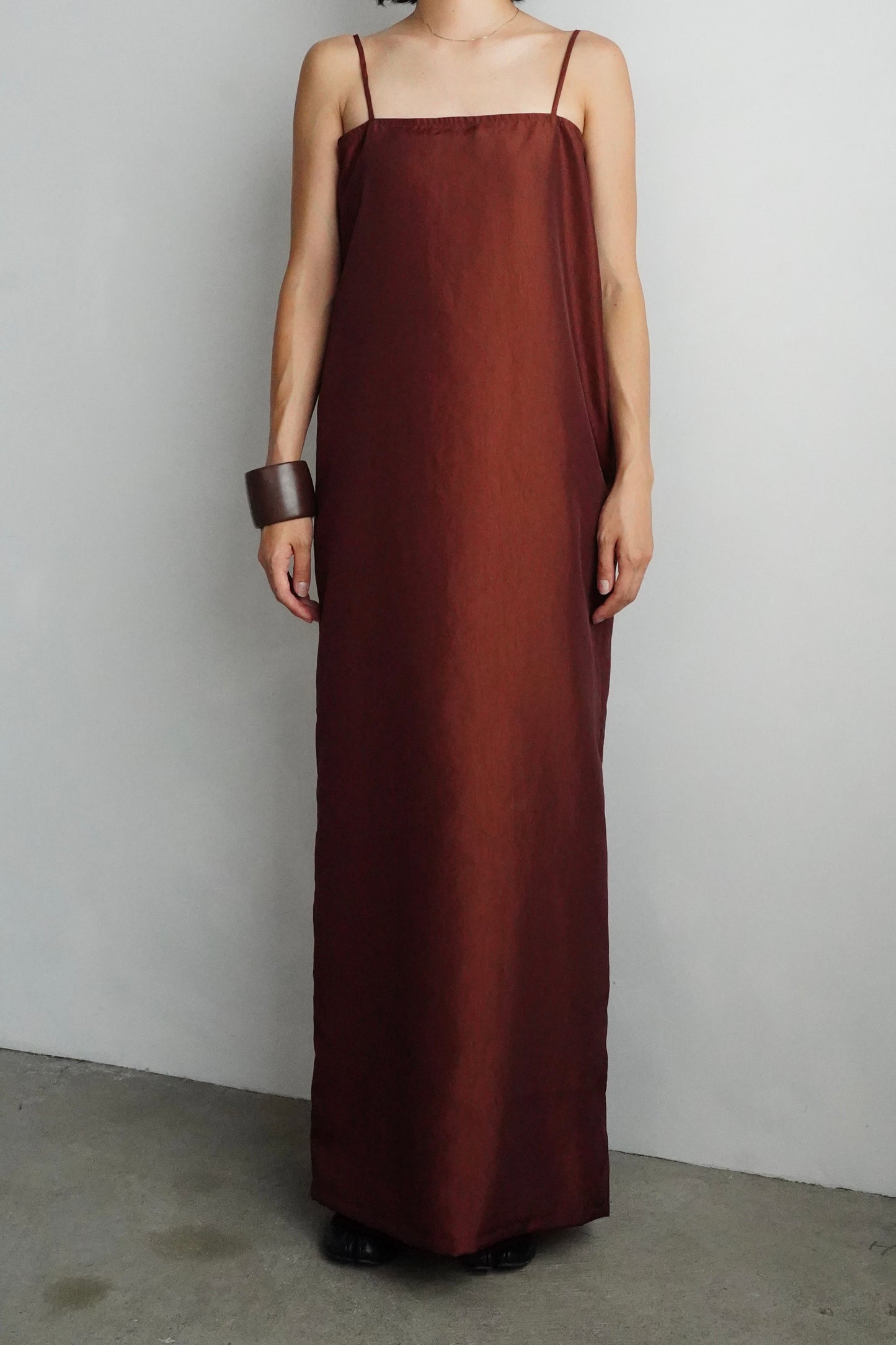 Taffeta Cami Dress / BROWN