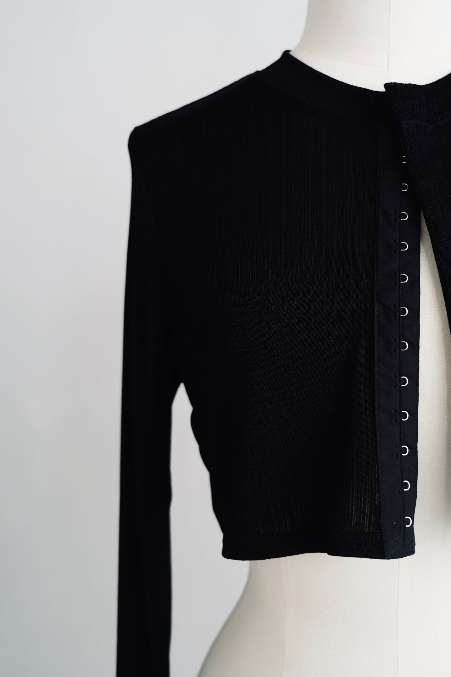 Short Cardigan / BLACK -6月25日発送-