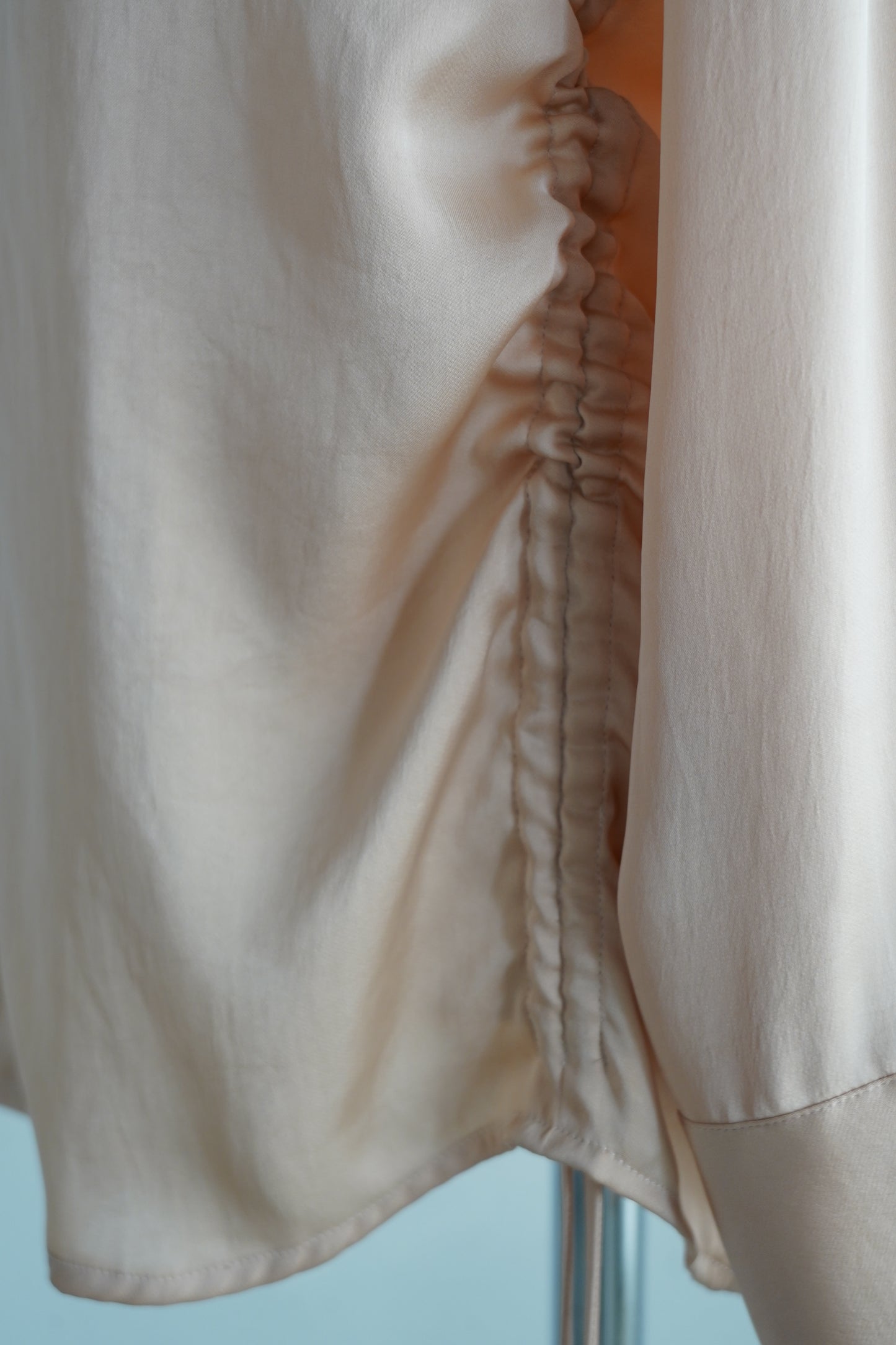 Open Collar Satin Shirts / SALMON