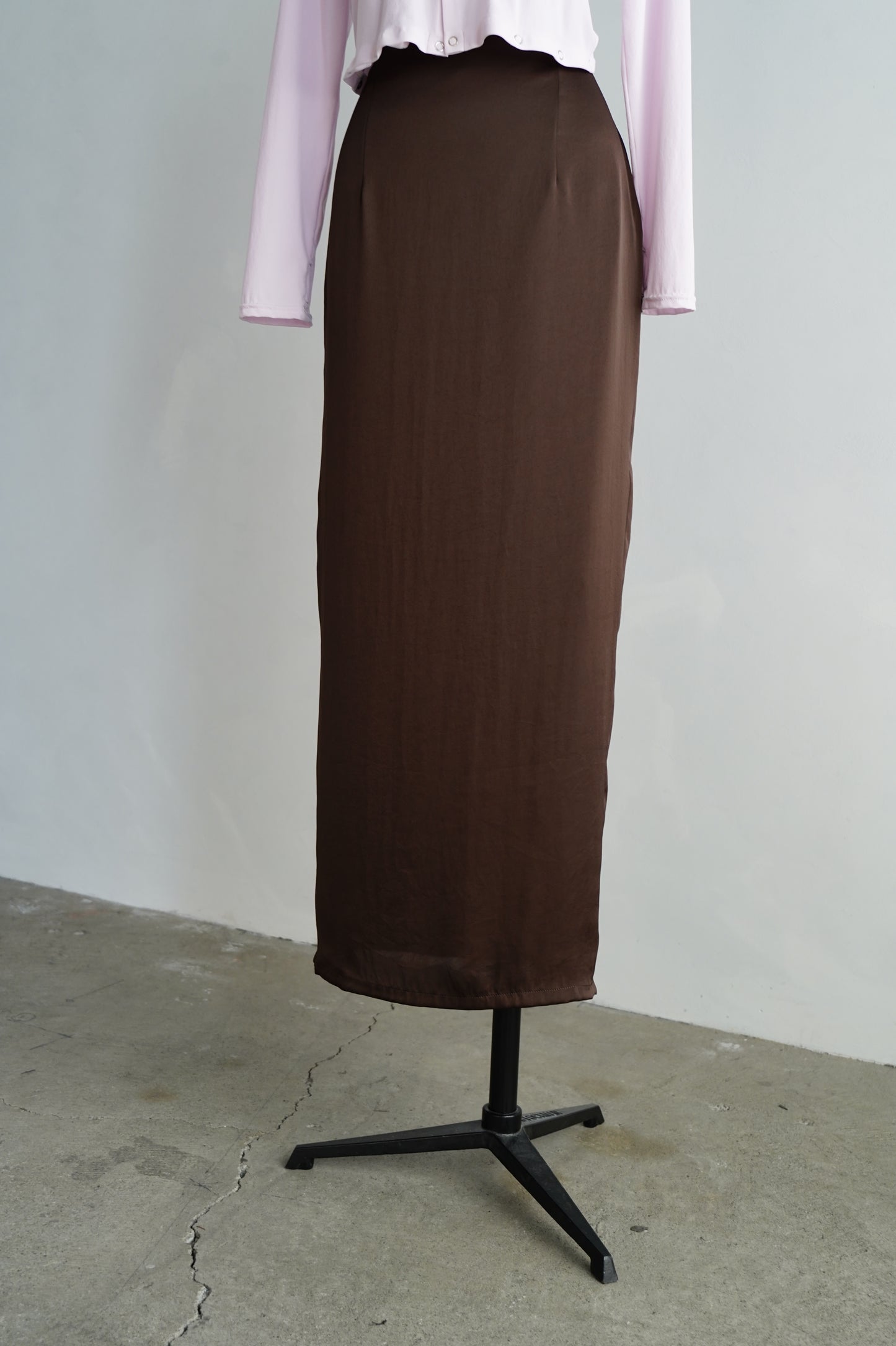 Satin Tight Skirts / BROWN -5月23-28日発送-