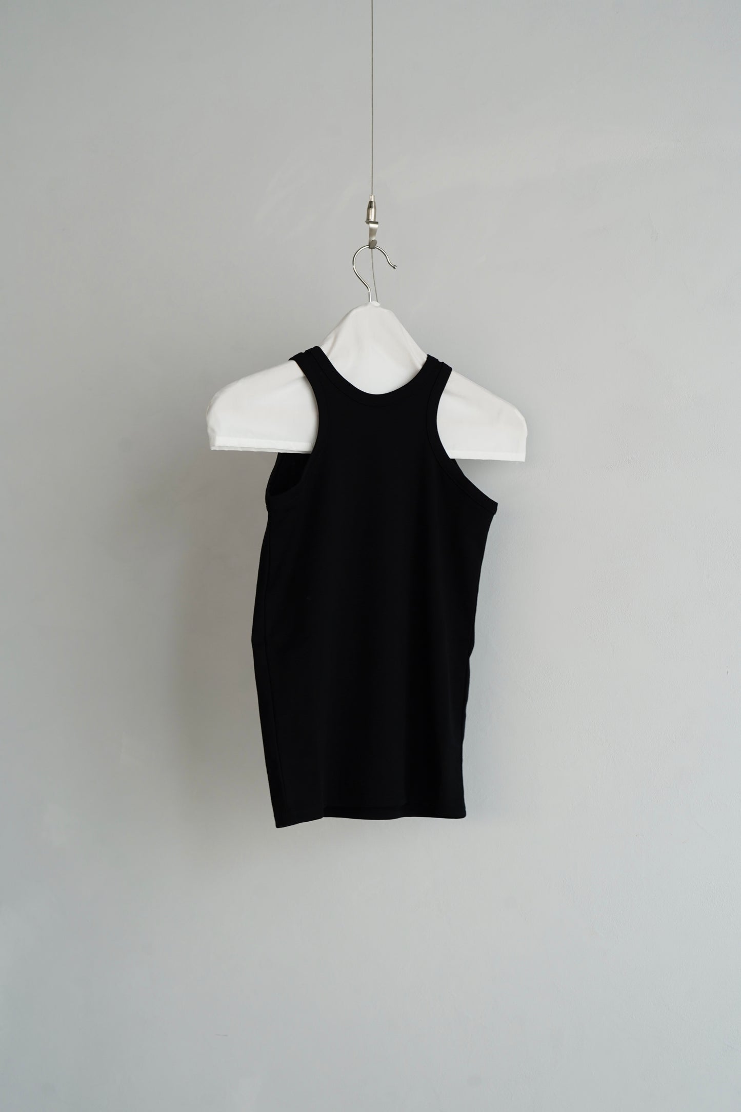 Sleek Tanktop / BLACK