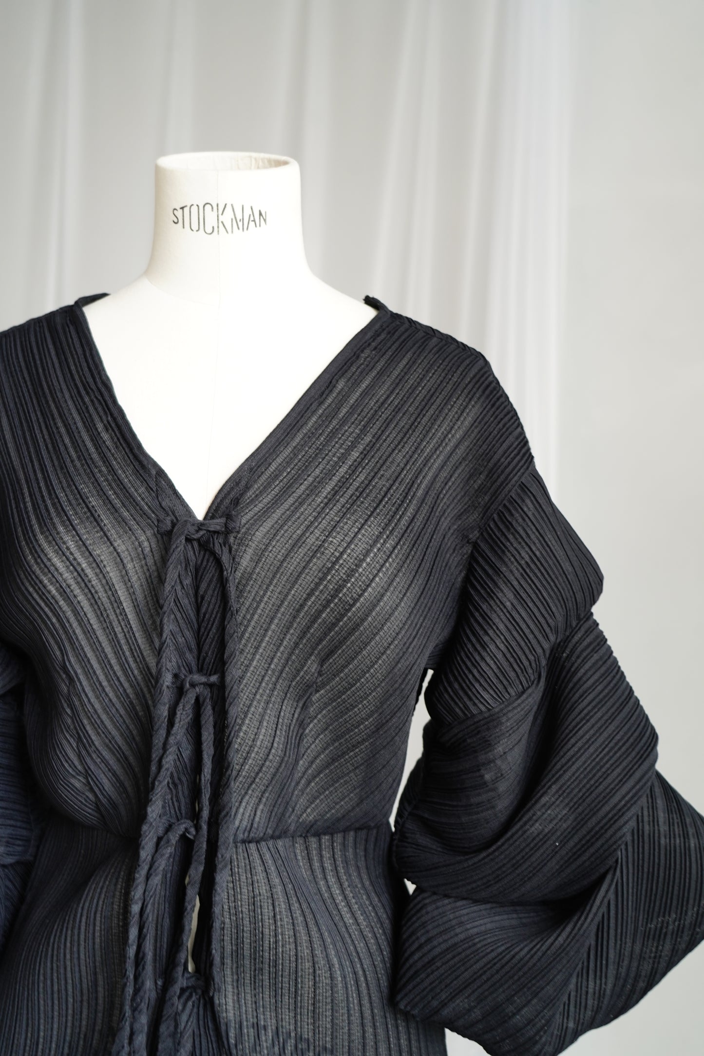 Pleats Tops / BLACK -8月20-22日発送-【7月18日12時までの期間限定販売】