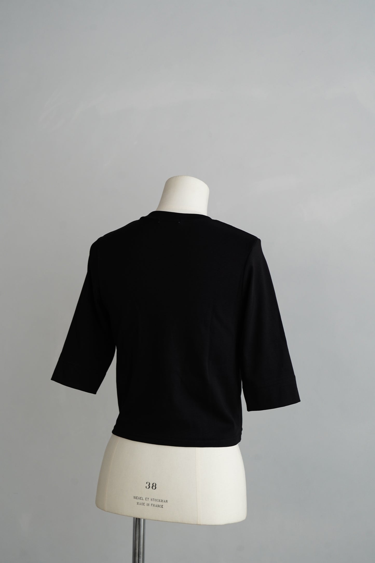 Asymmetric Buttons Cardigan / BLACK