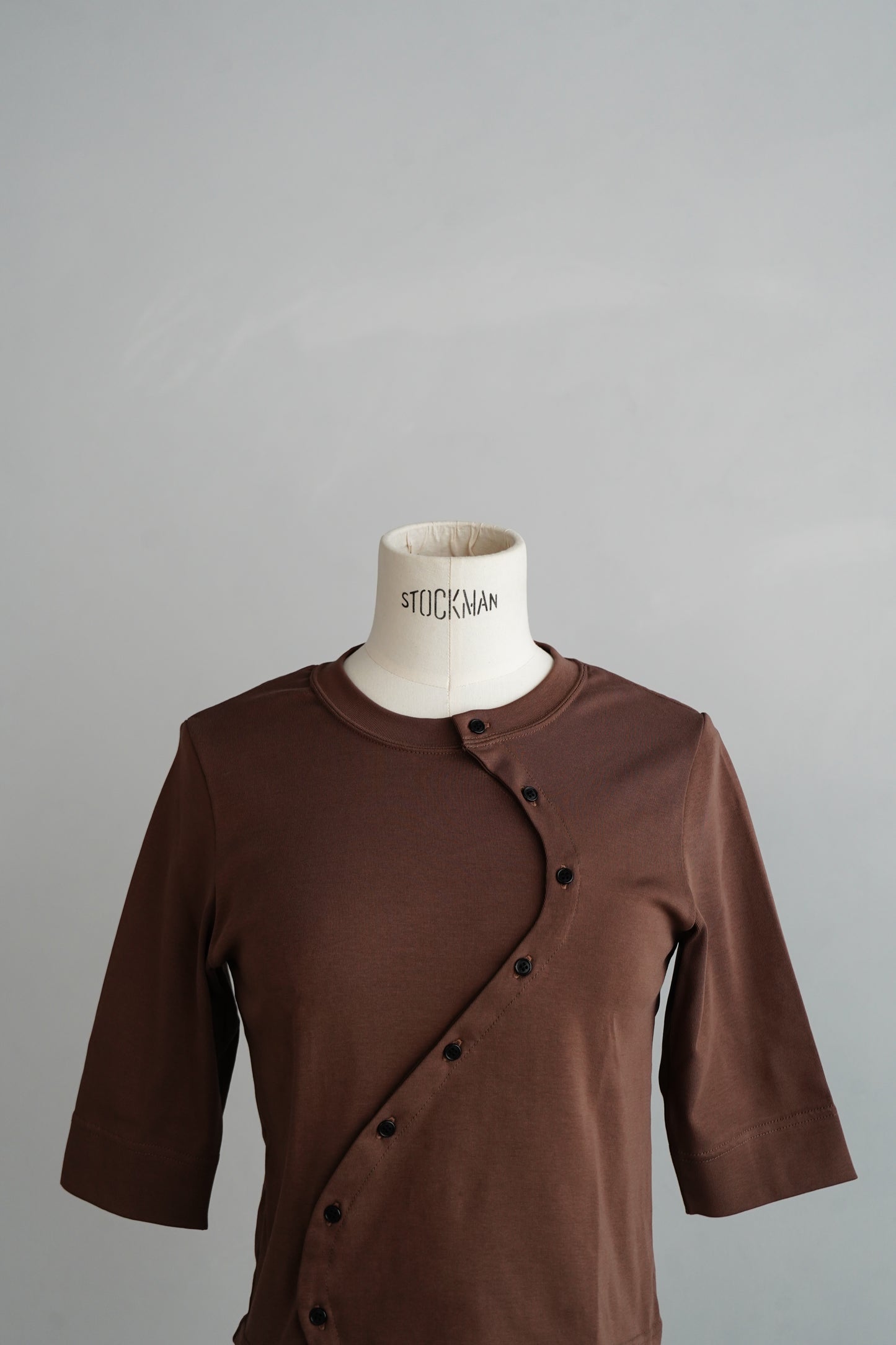 Asymmetric Buttons Cardigan / BROWN