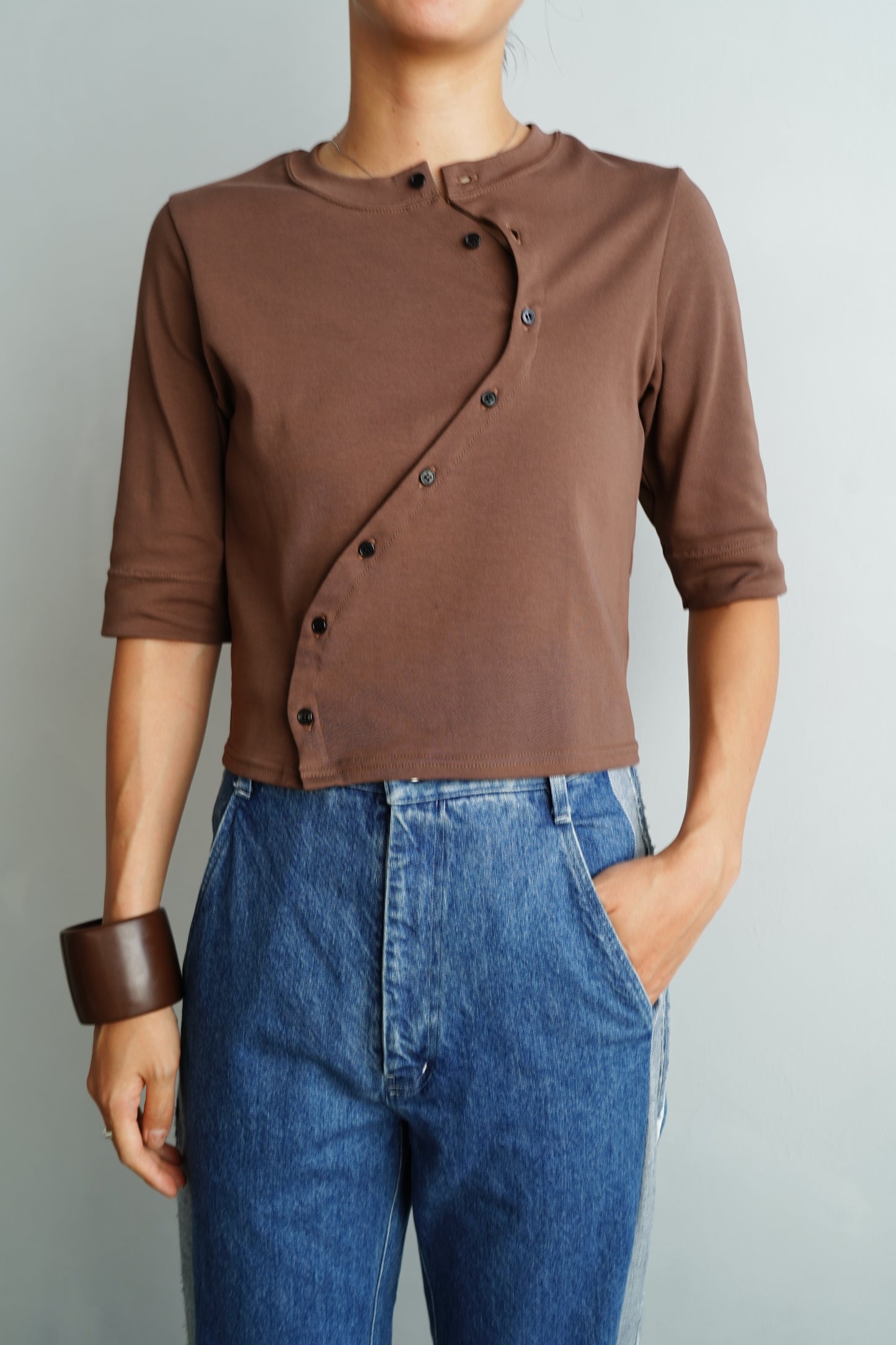 Asymmetric Buttons Cardigan / BROWN
