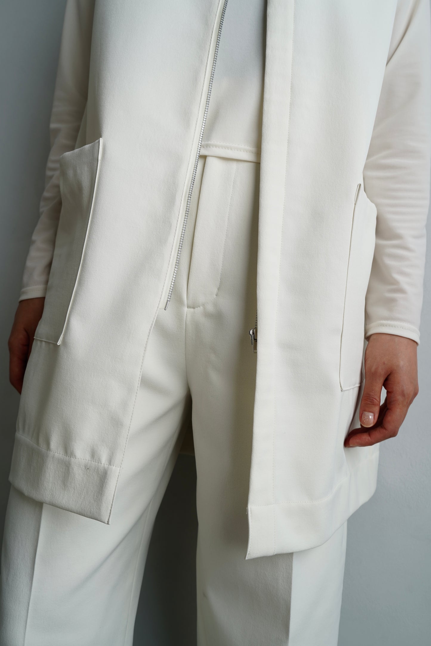 Zip Vest / WHITE -4月中旬発送-