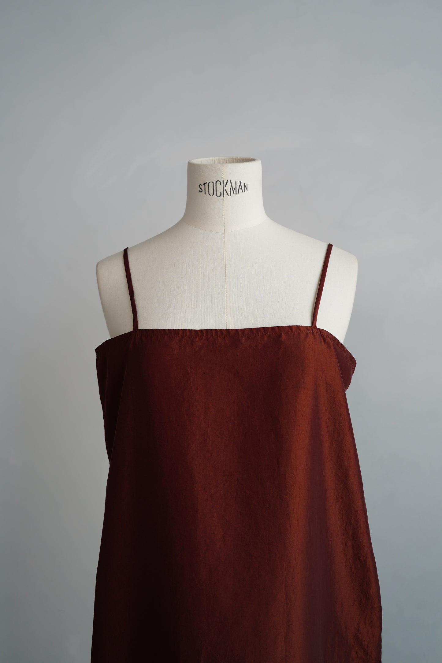 Taffeta Cami Dress / BROWN