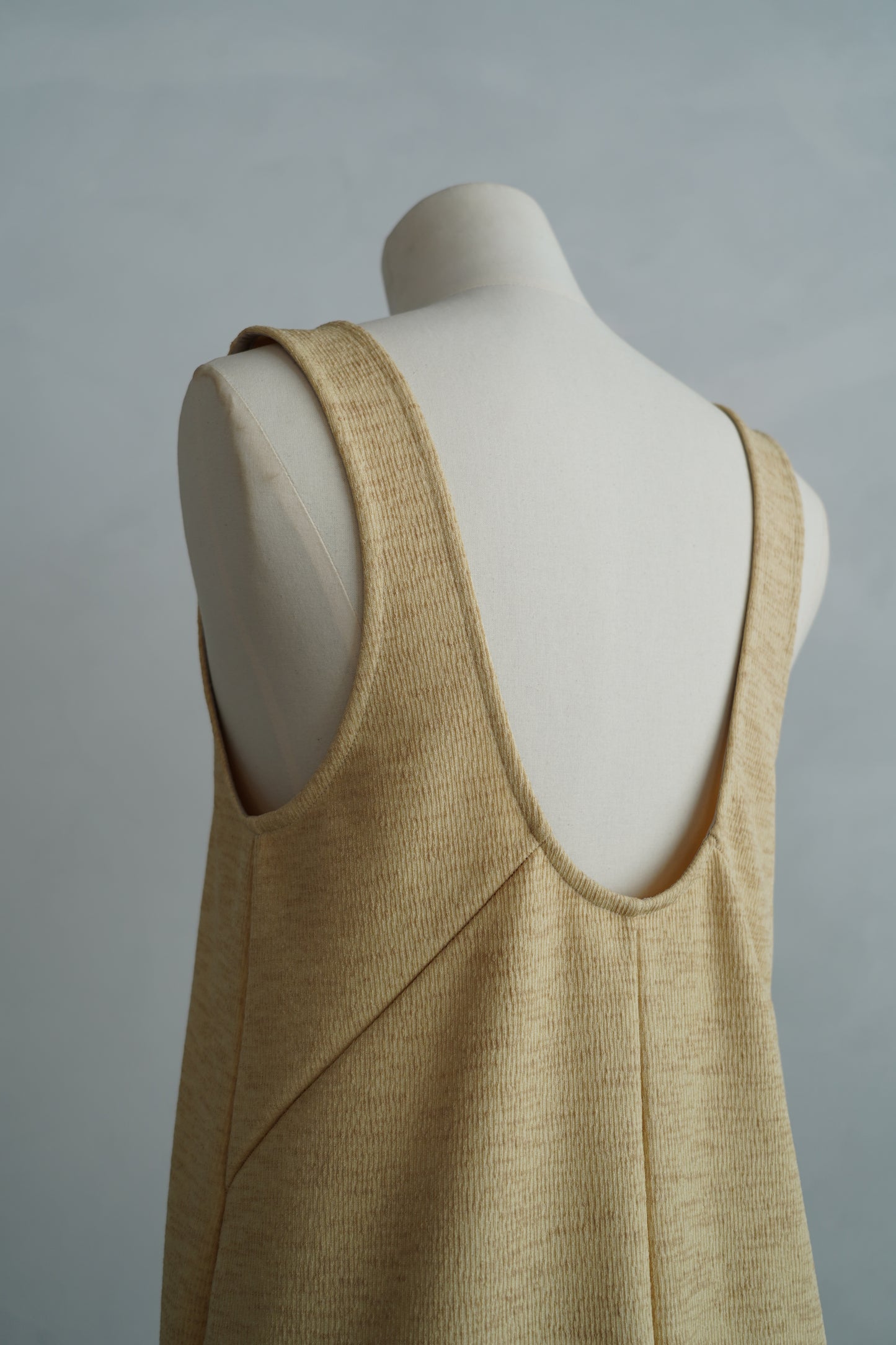 Vneck Jersey Dress / BAMBOO -9月15-20日発送-