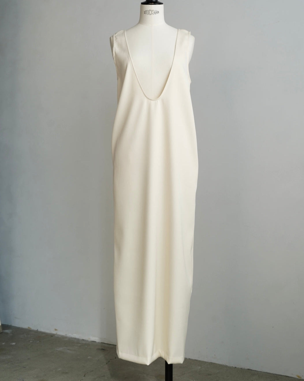 Round Onepiece / WHITE