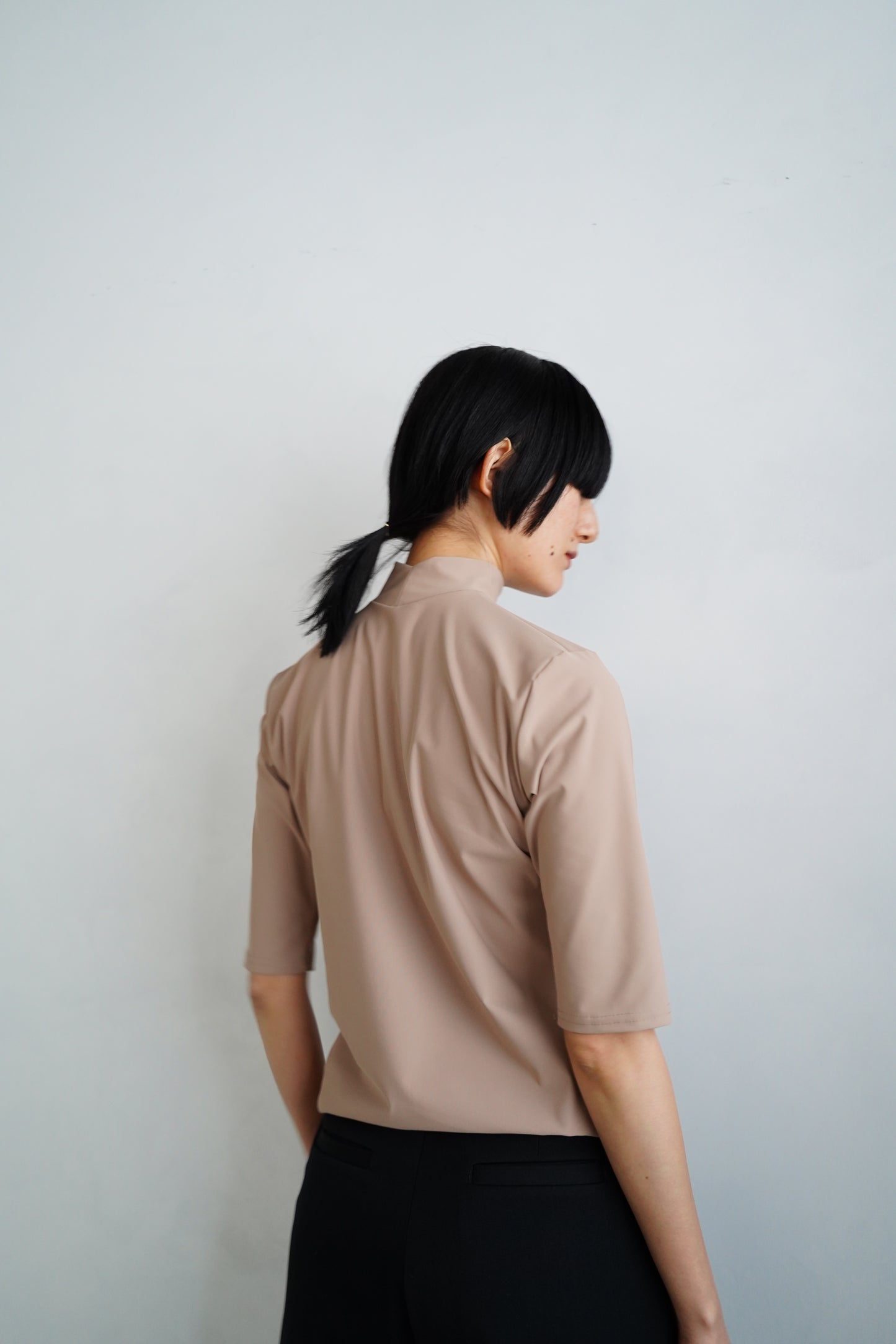 Hineck Tops / BROWN