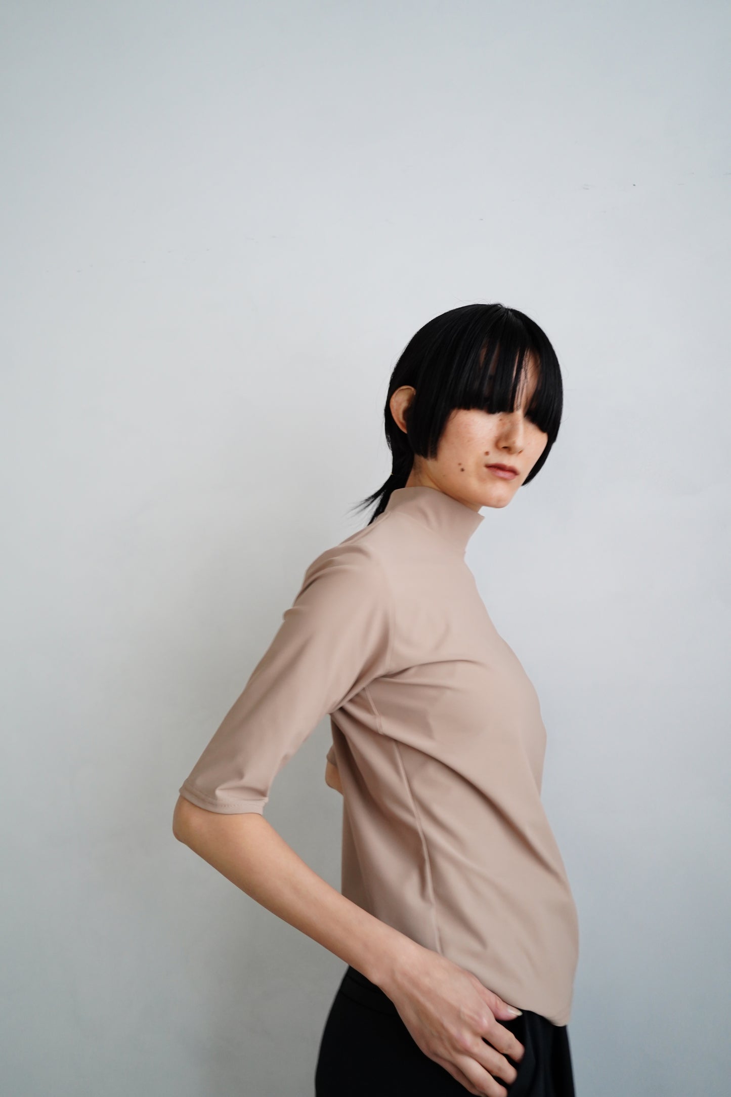 Hineck Tops / BROWN