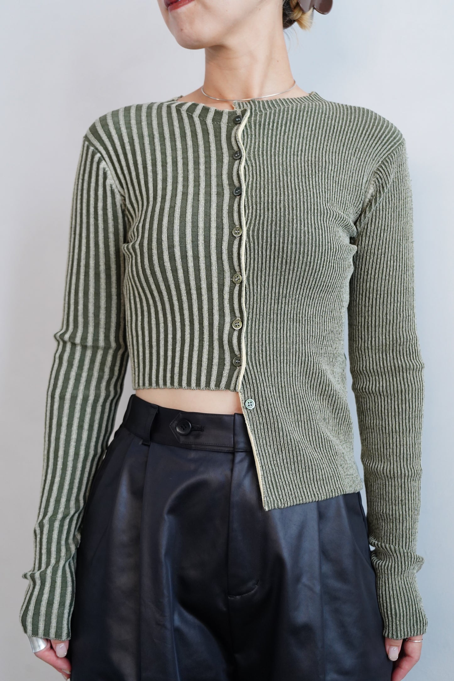 【Restock】Two-Tone Knit Cardigan / KHAKIYEL -11月25-30日発送-