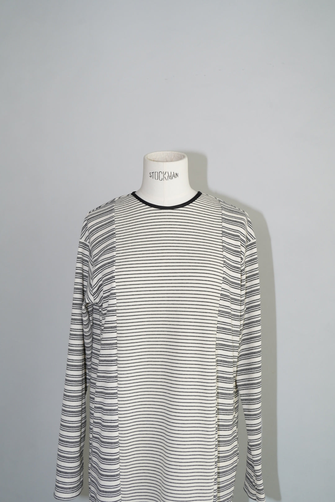 Switch Border Onepiece / OFFWHITE