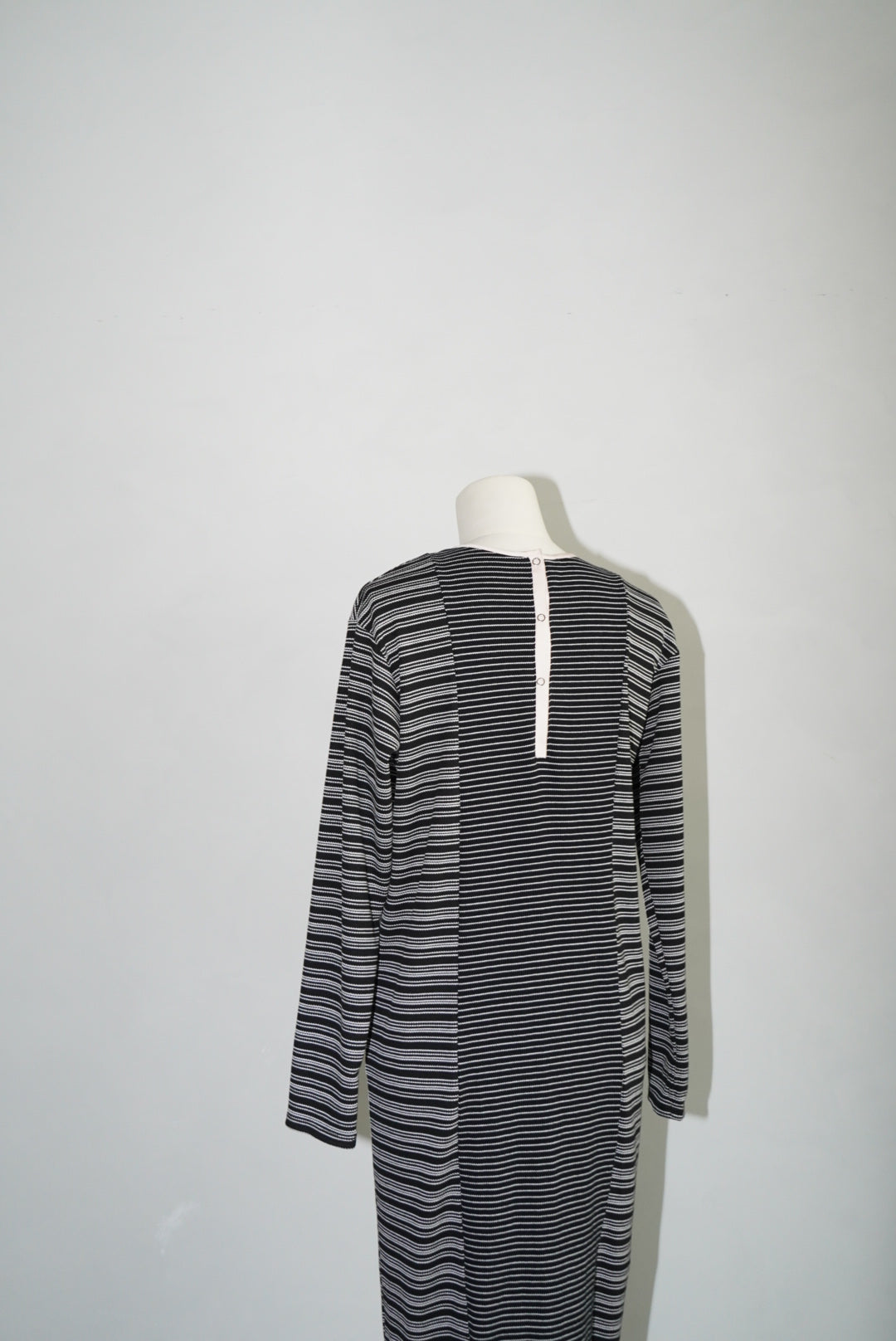 Switch Border Onepiece / BLACK