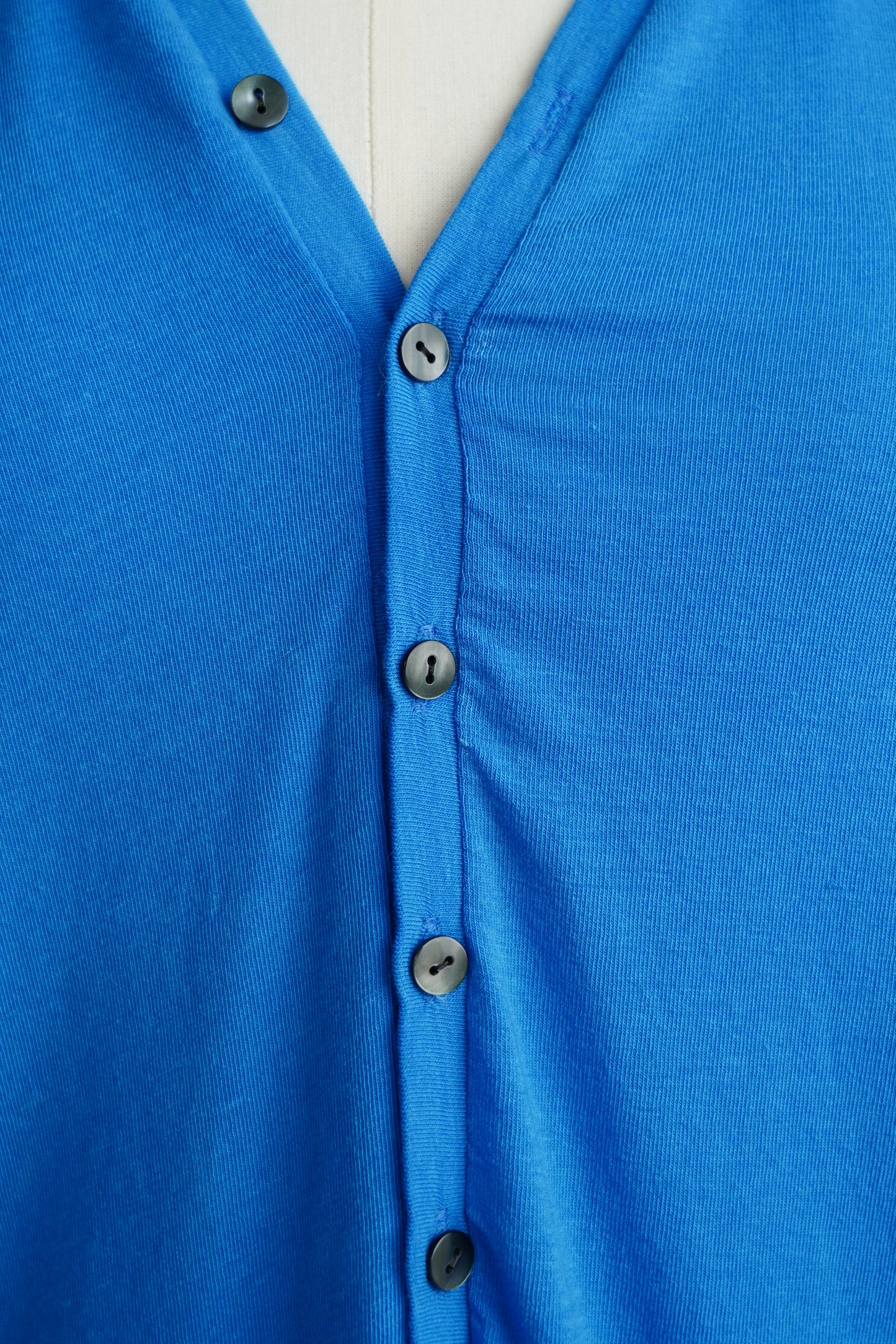 Powdery Cardigan / BLUE