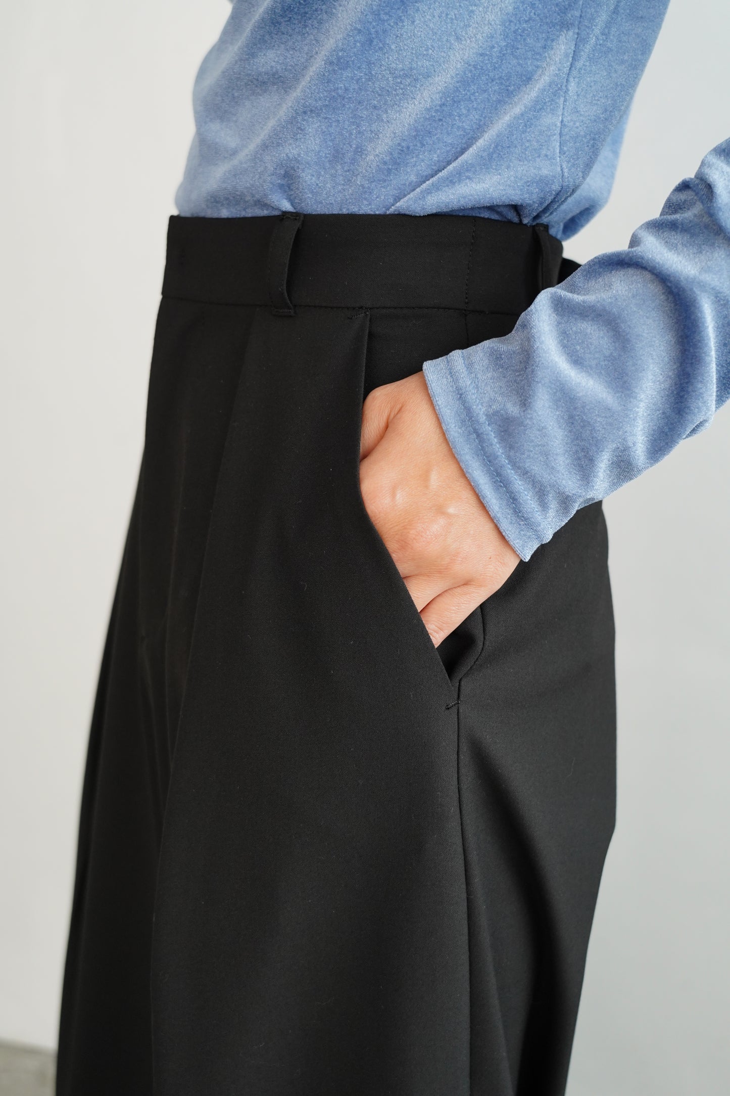 Wide Straight Pants / BLACK -10月17日発送-