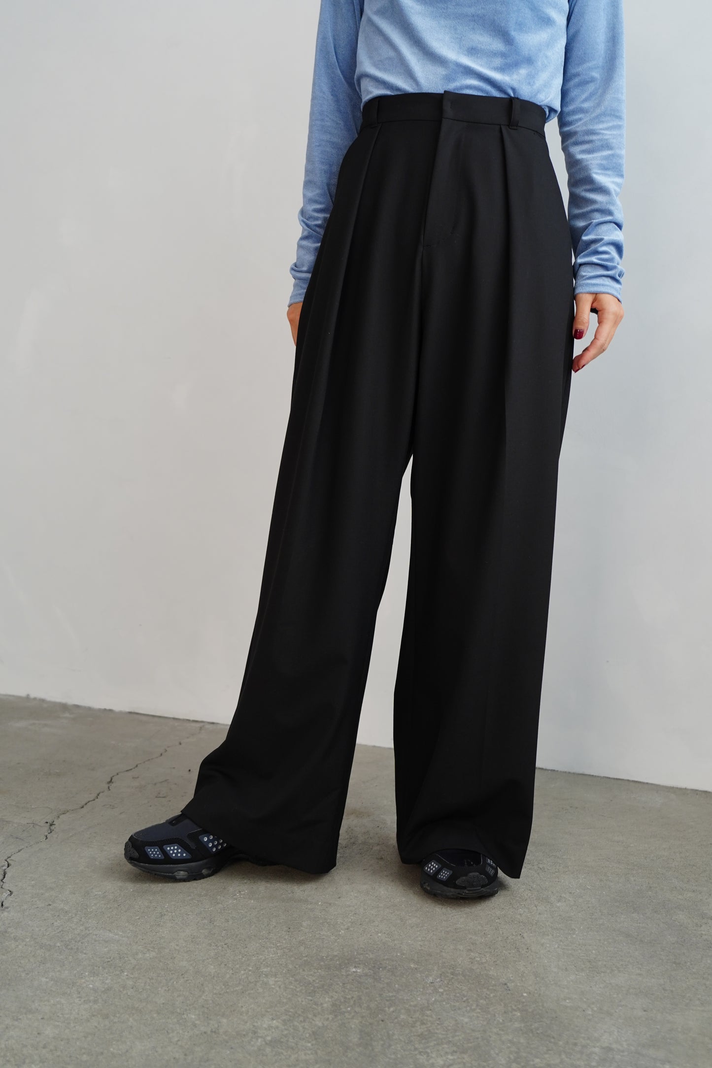 Wide Straight Pants / BLACK -10月17日発送-