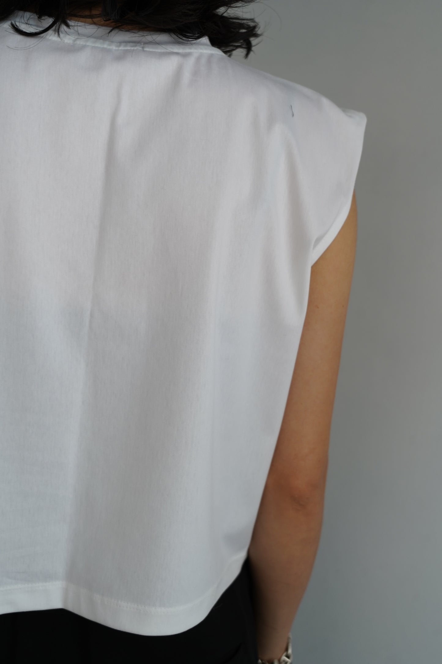 Nosleeve Short Top / WHITE -6月25-30日発送-