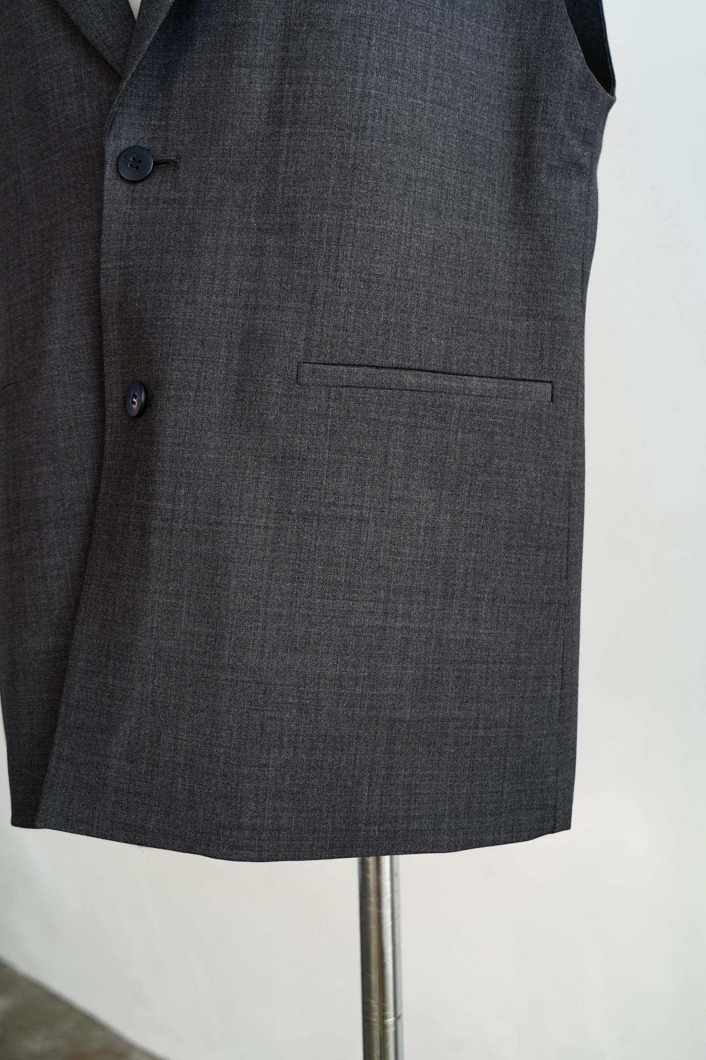 Tailored Vest / CHARCOALGRAY