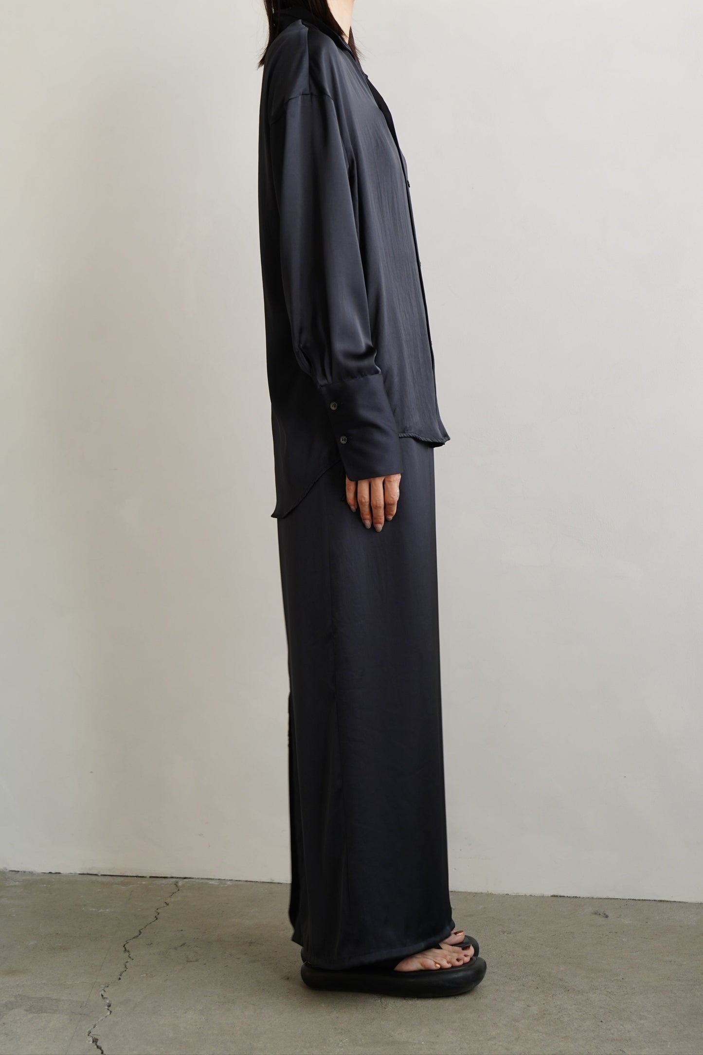 Open Collar Satin Shirts / NAVY