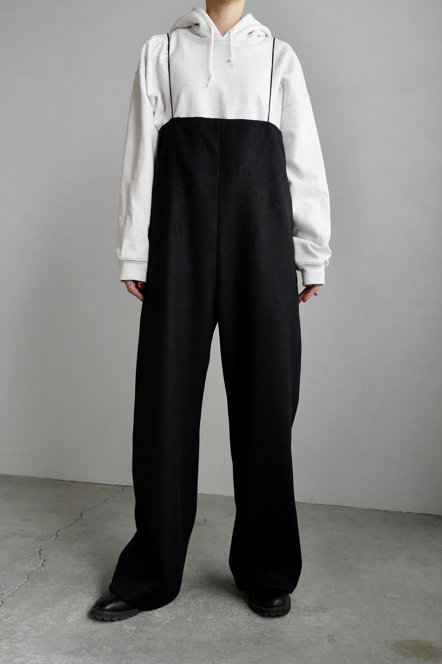 Sweat Hoodie / LIGHTGRAY