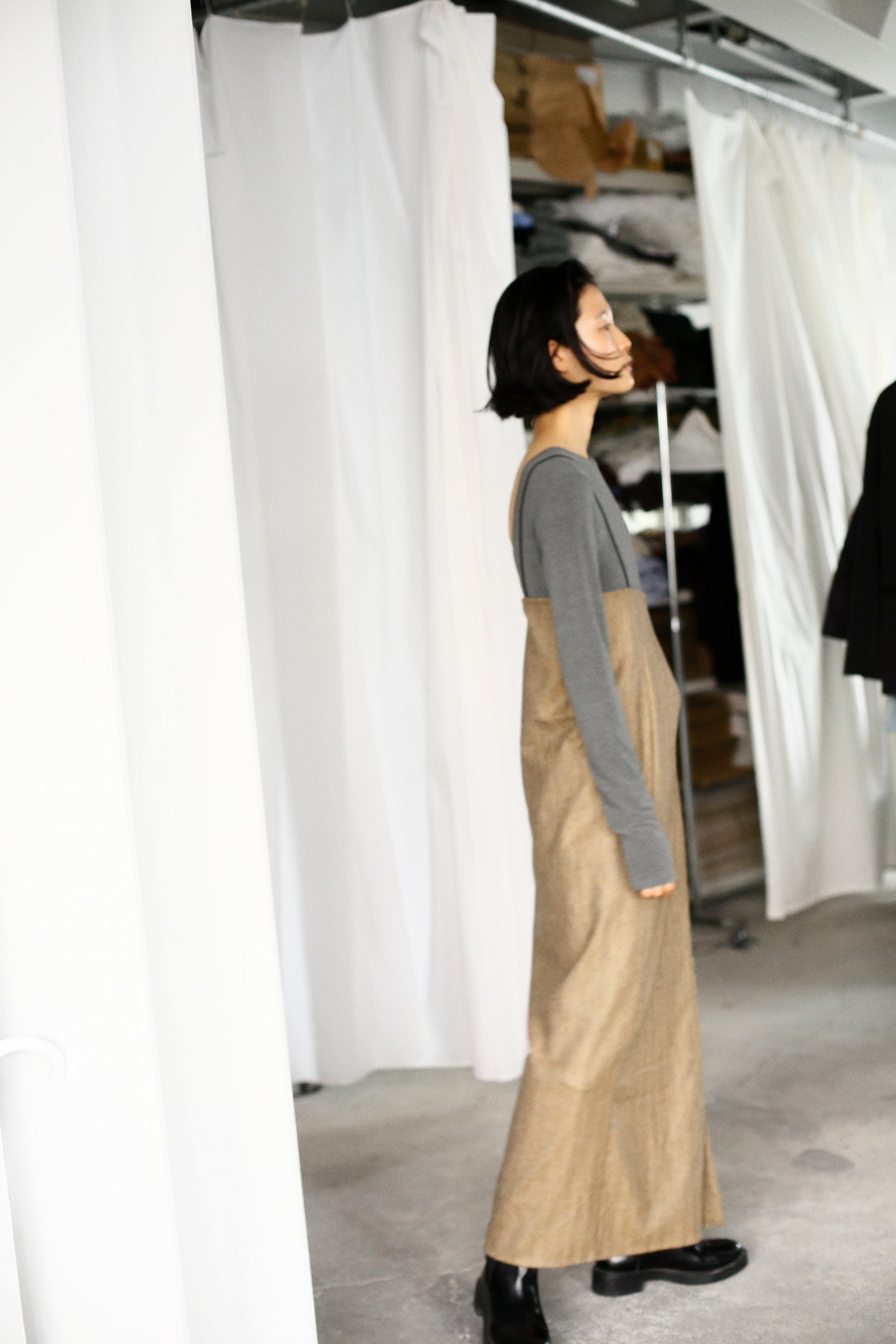 Herringbone Jump Skirt / BROWN