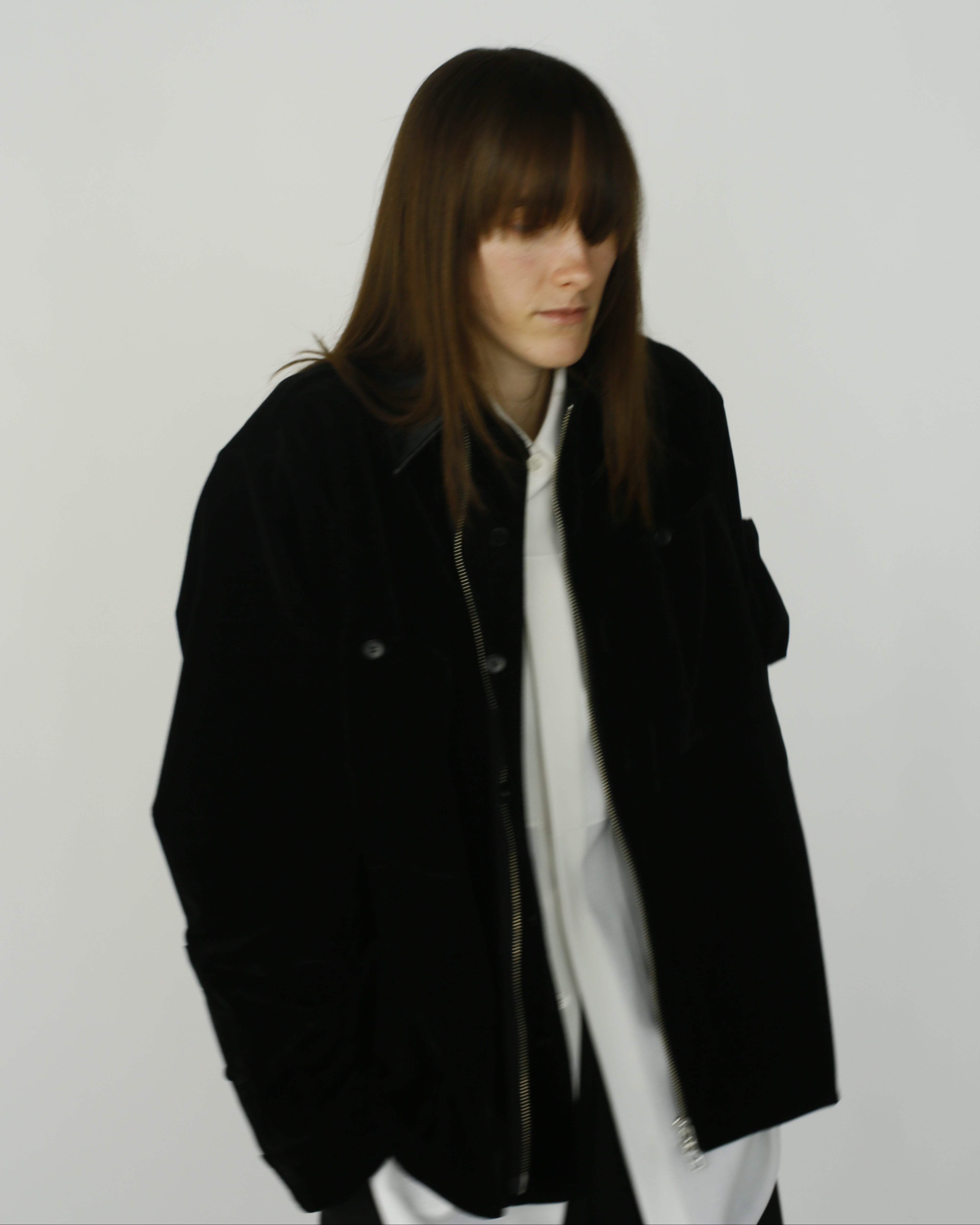 OUTER – &her