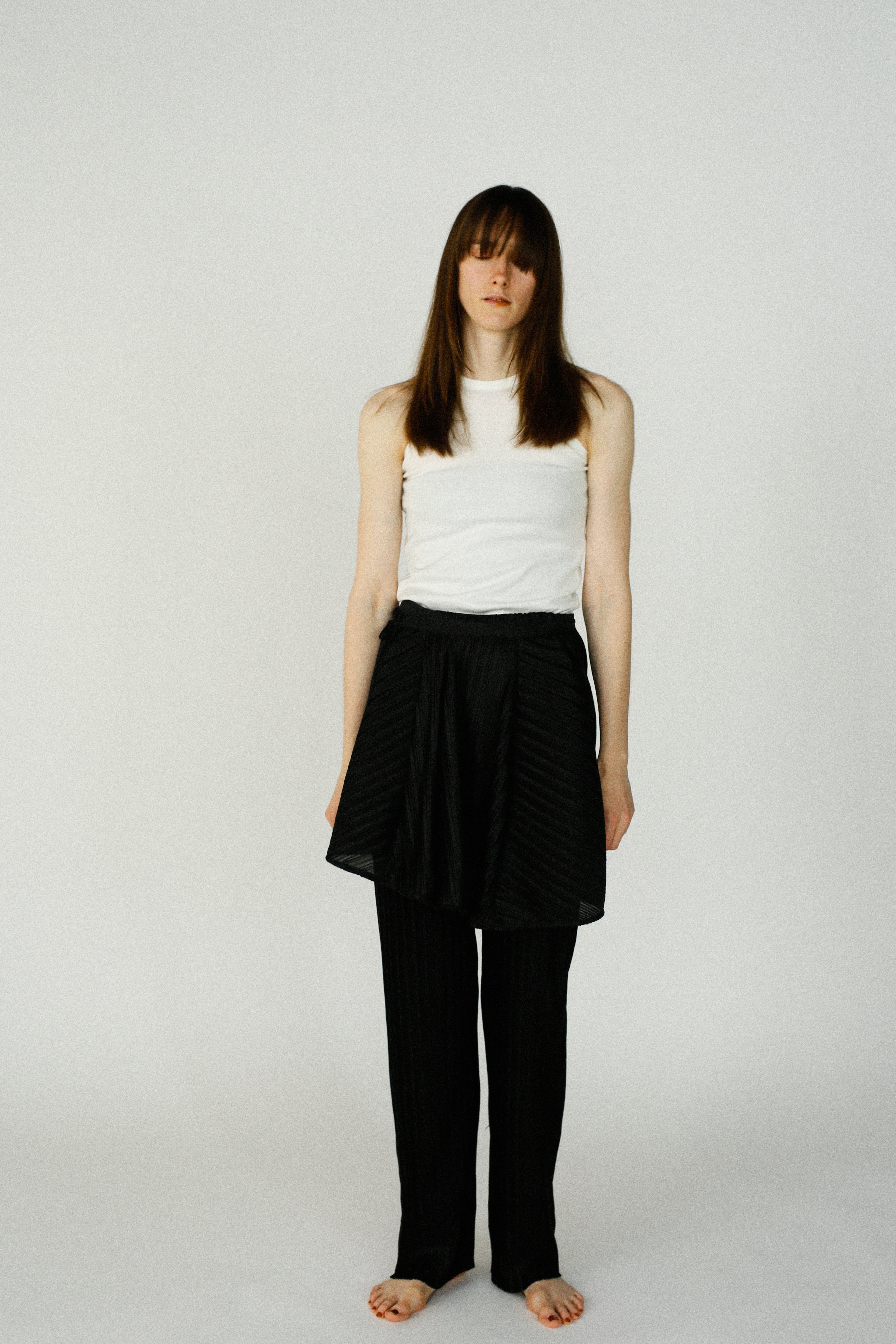 Pleats Wrap Skirt Pants / BLACK – &her