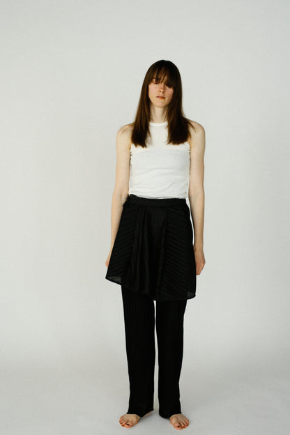 Pleats Wrap Skirt Pants / BLACK -4月24日発送-