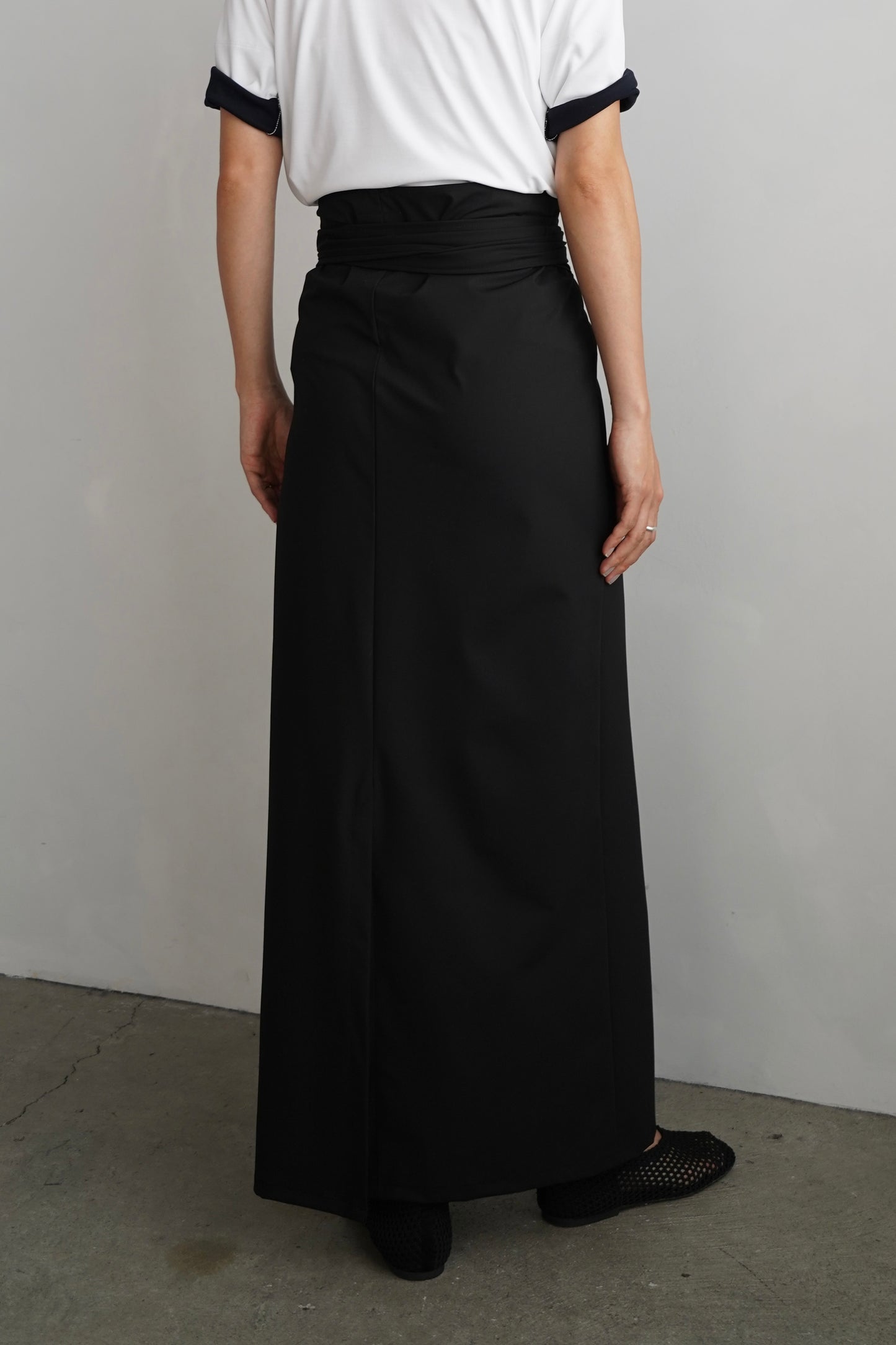 Essential Wrap Skirt / BLACK -8月28日発送-