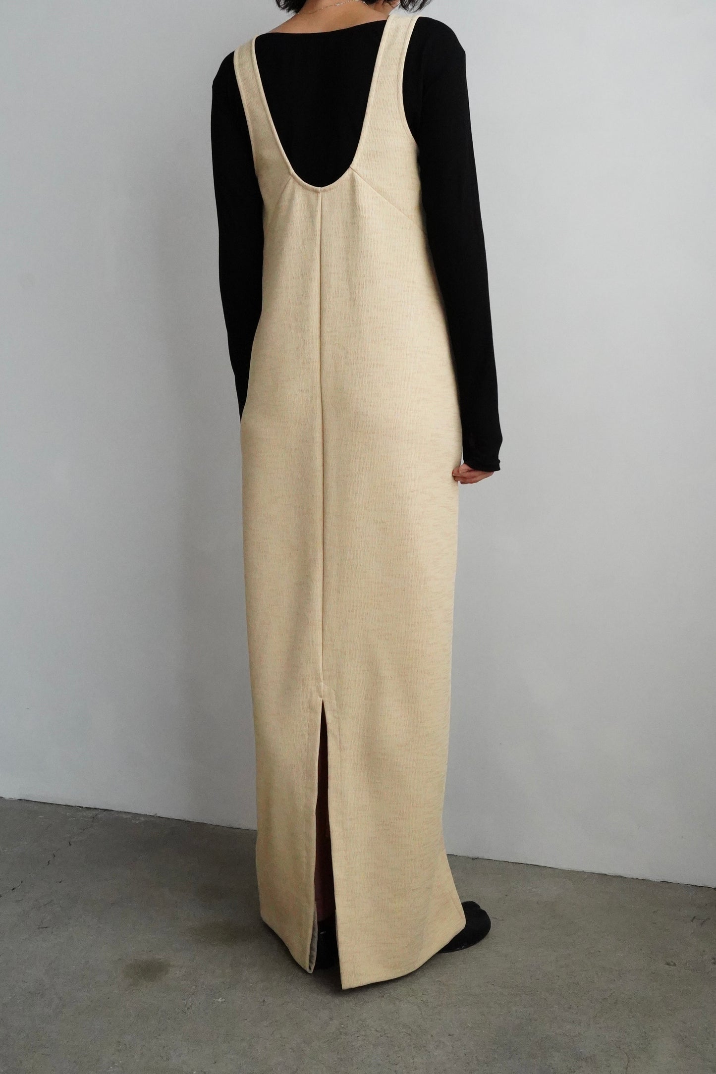 Vneck Jersey Dress / BAMBOO -9月15-20日発送-