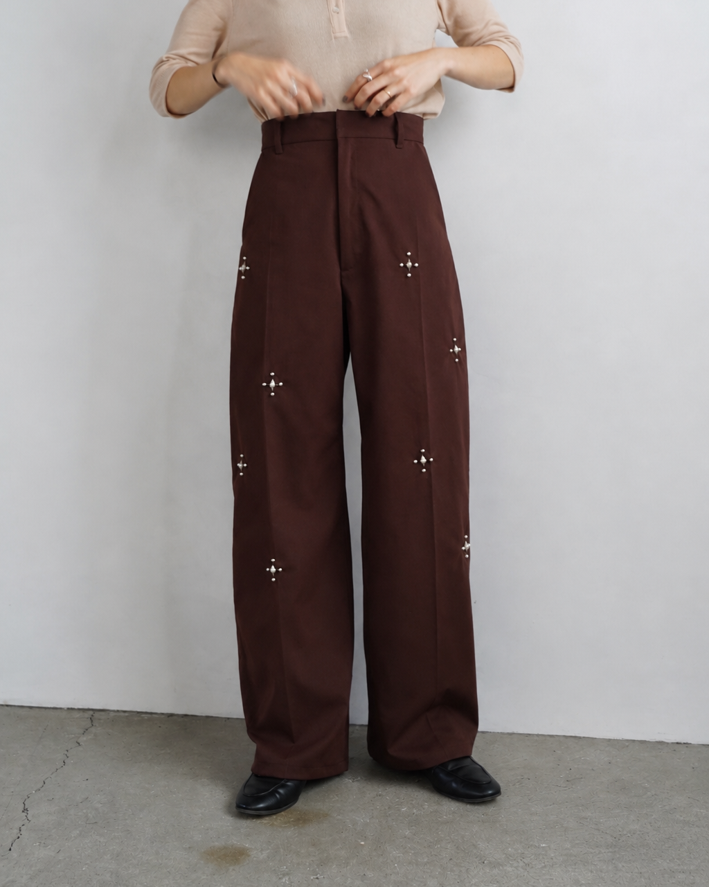 Studs Chino Pants / BROWN -9月30日発送-