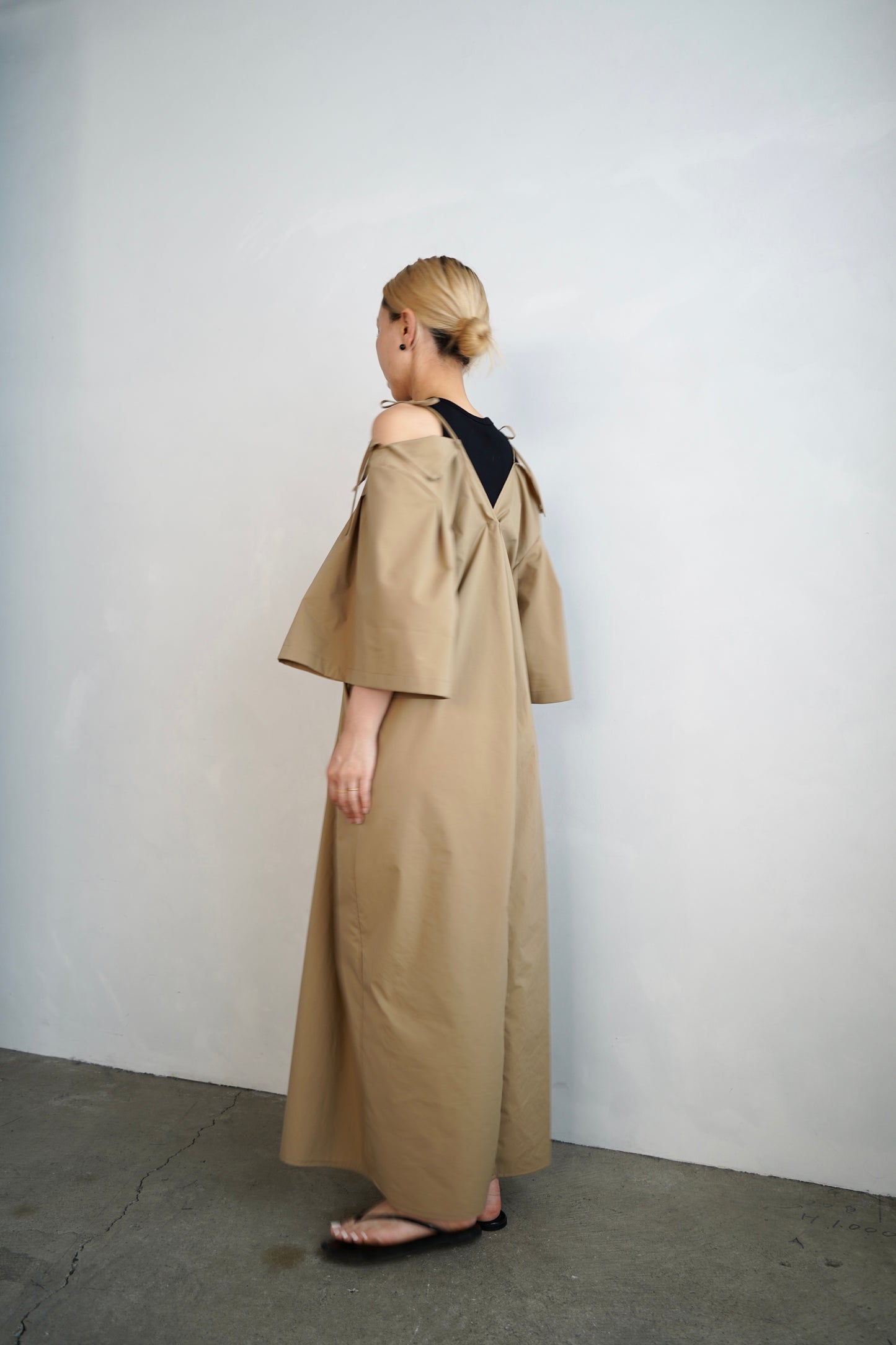 Typewriter Arrange Dress / BEIGE -6月25-30日発送-
