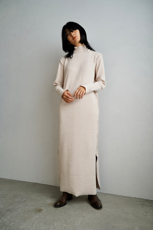 【Restock】Smooth Rib Onepiece / OFFWHITE -11月25-30日発送-