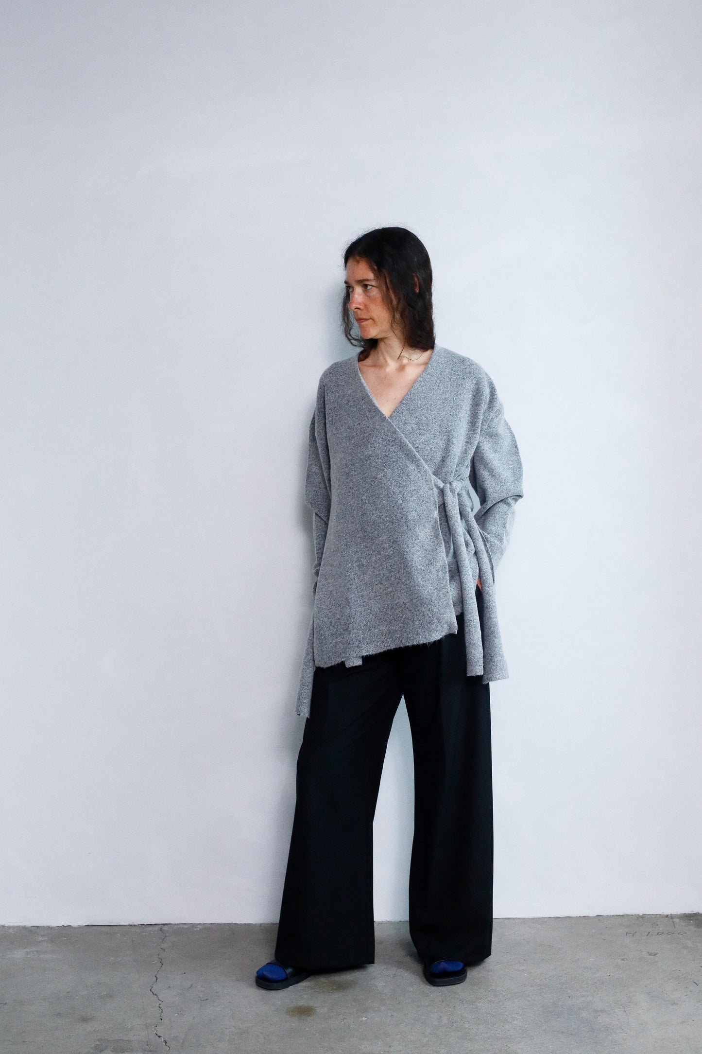 Cachecoeur Knit Cardigan / GRAY
