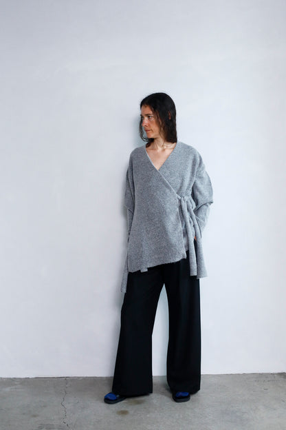 Cachecoeur Knit Cardigan / GRAY